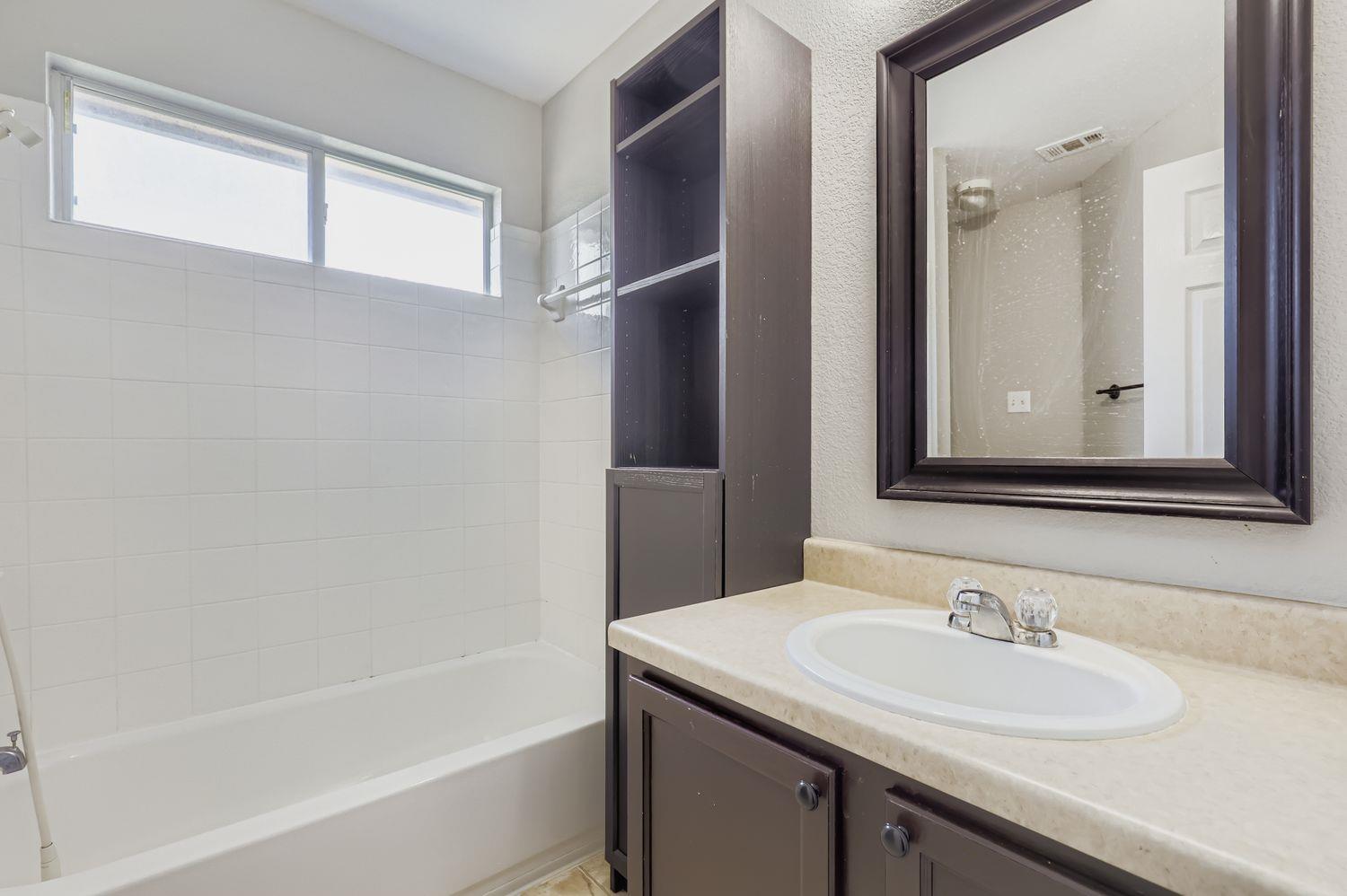 1705 Lost Maples Loop Property Photo 21