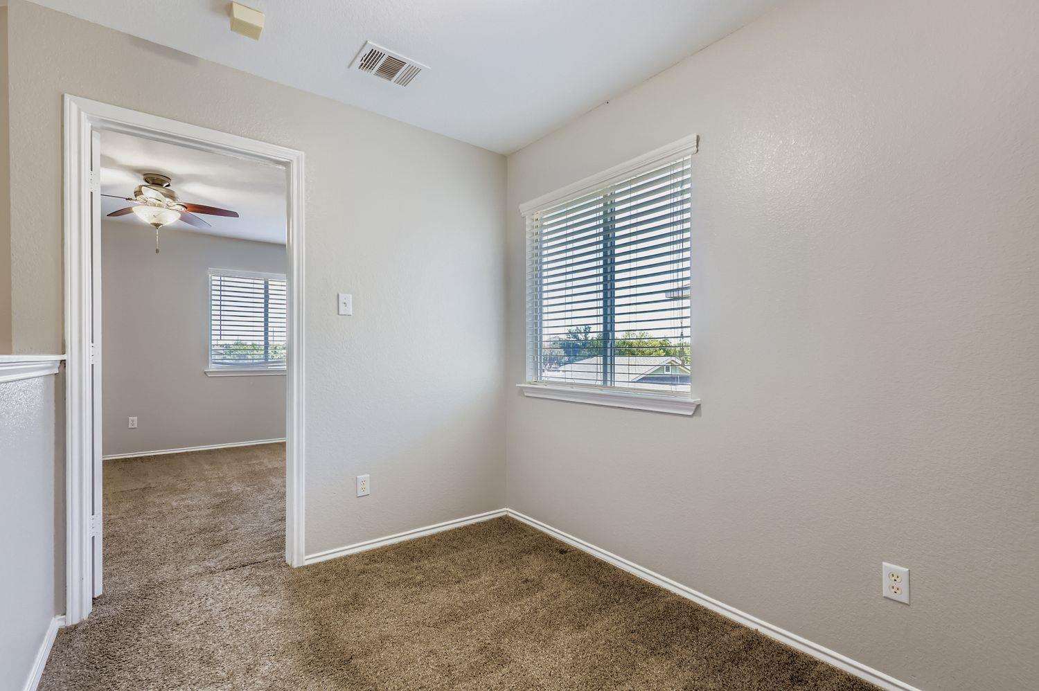 1705 Lost Maples Loop Property Photo 25