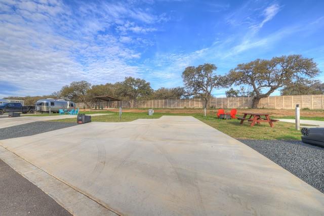 5386 Ranch Road 1376 Rd 60 Property Photo