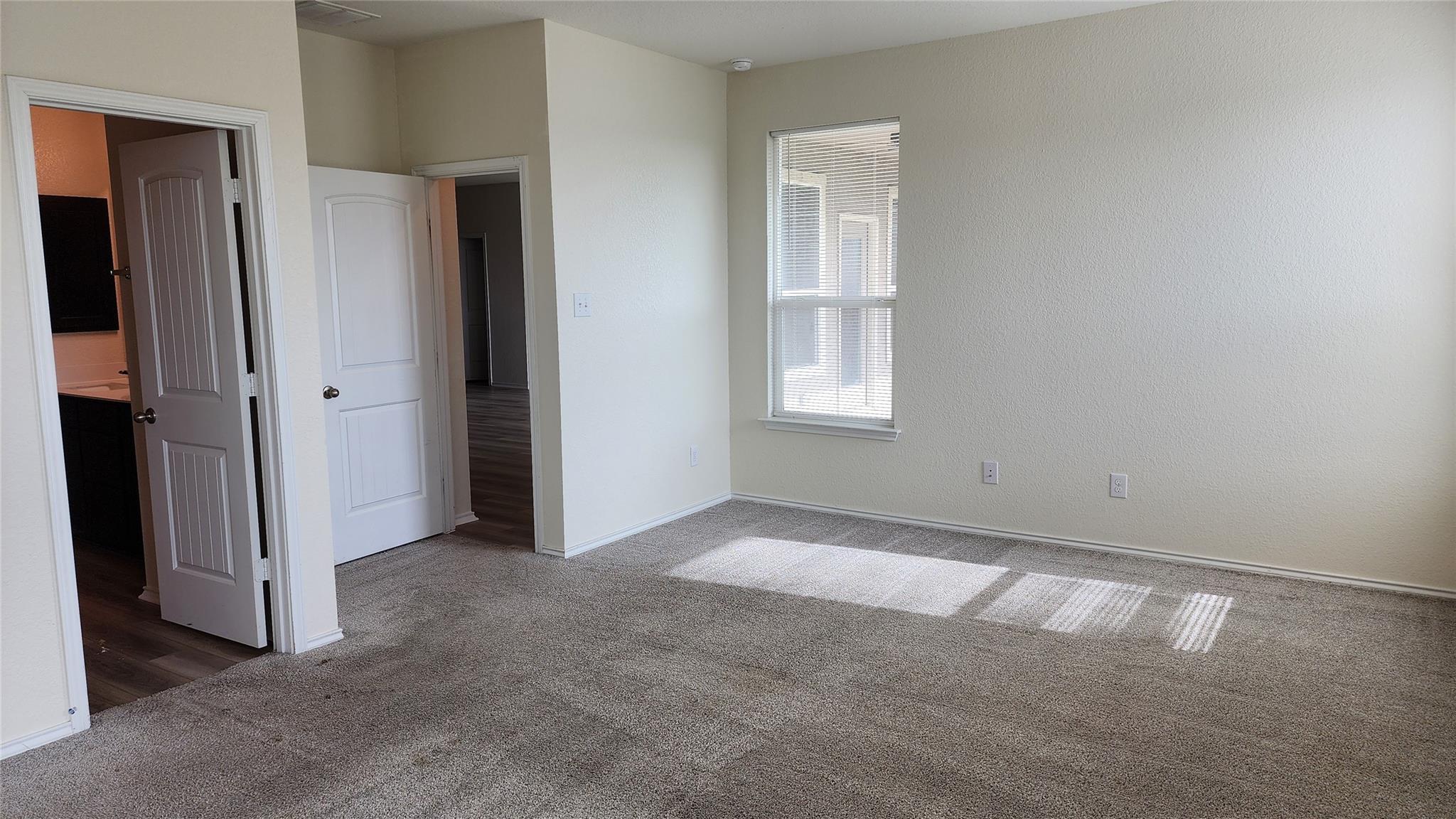 6229 Mantalcino Dr Property Photo 15