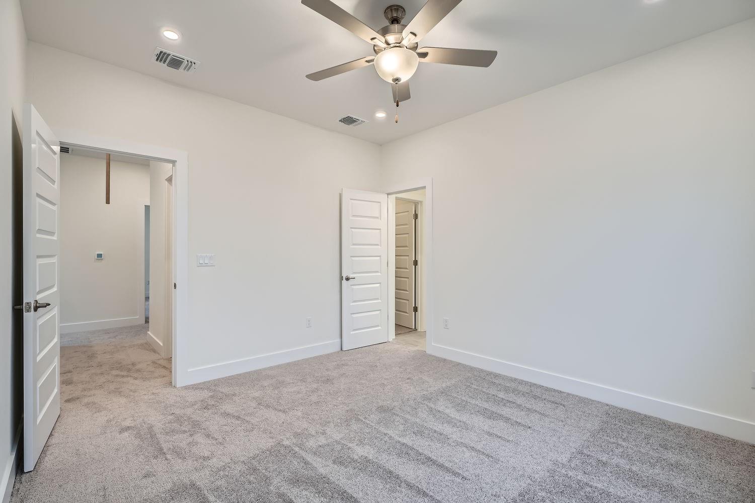 6302 Cowman Way Property Photo 12