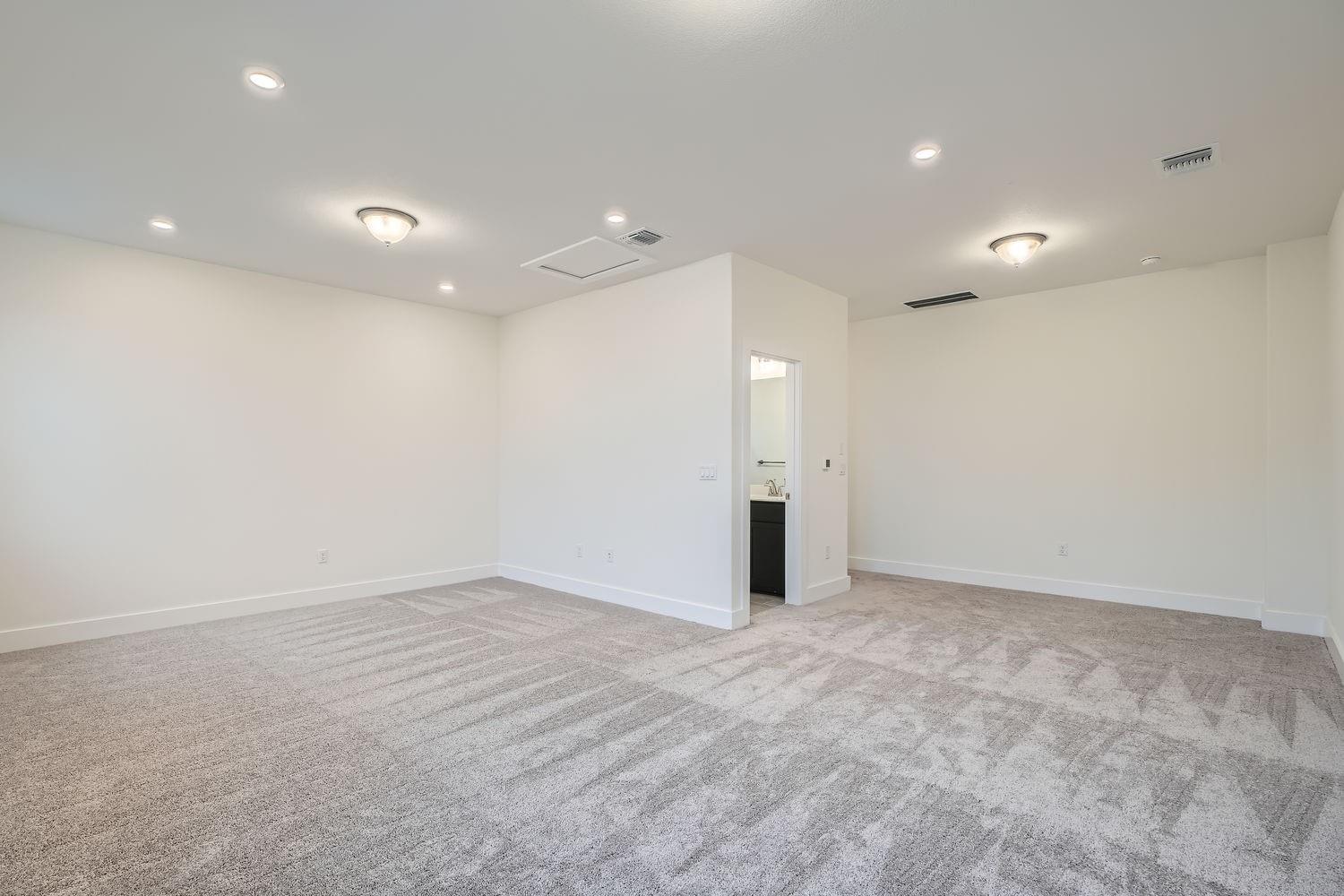 6302 Cowman Way Property Photo 26
