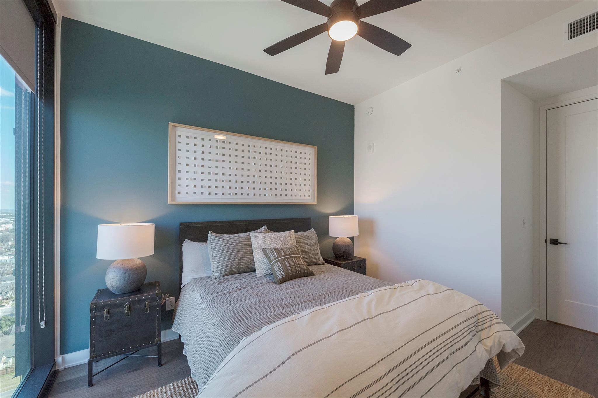 84 E East Ave 2301 Property Photo 15