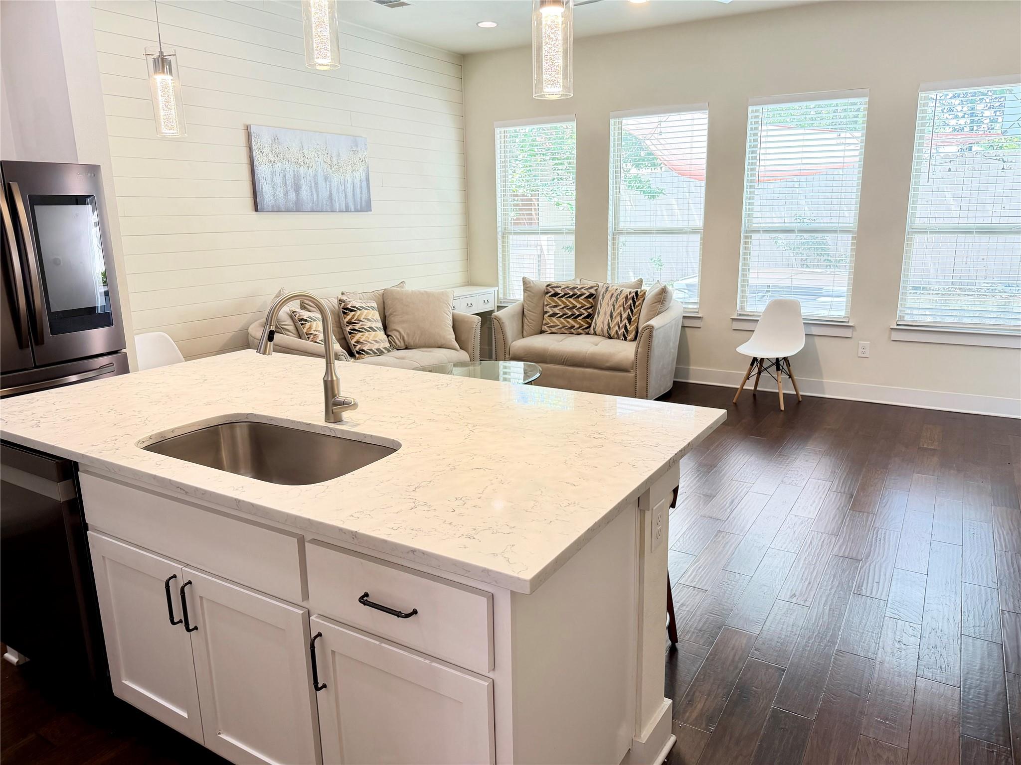13501 Metric Blvd #45 Property Photo 3