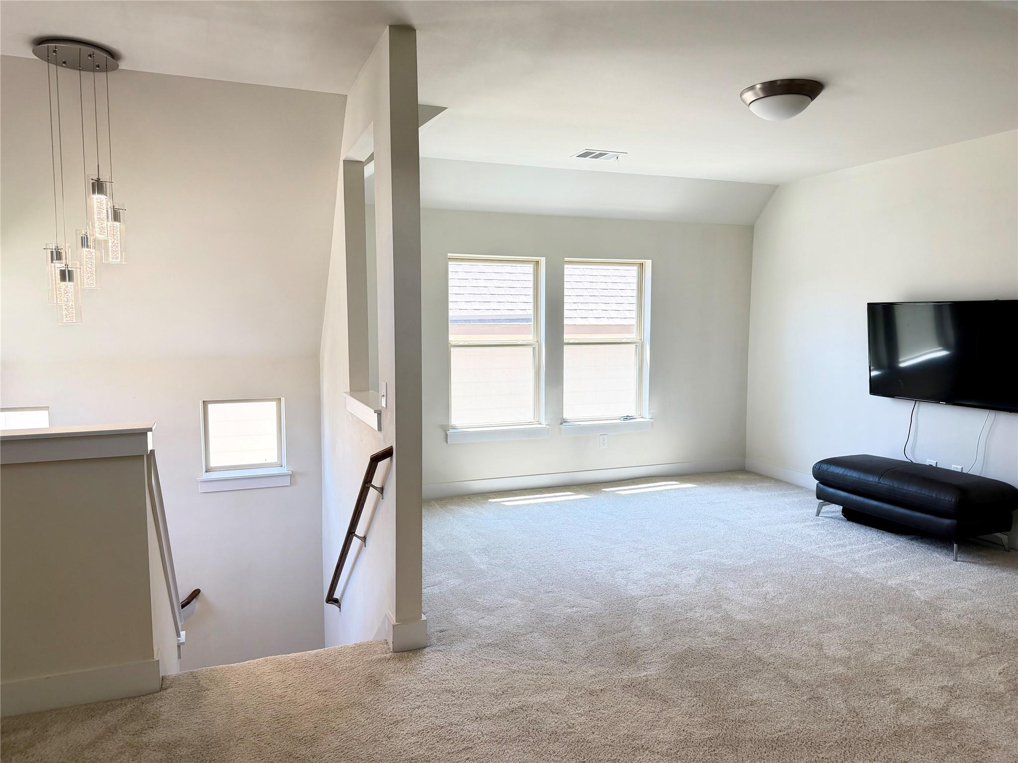 13501 Metric Blvd #45 Property Photo 9