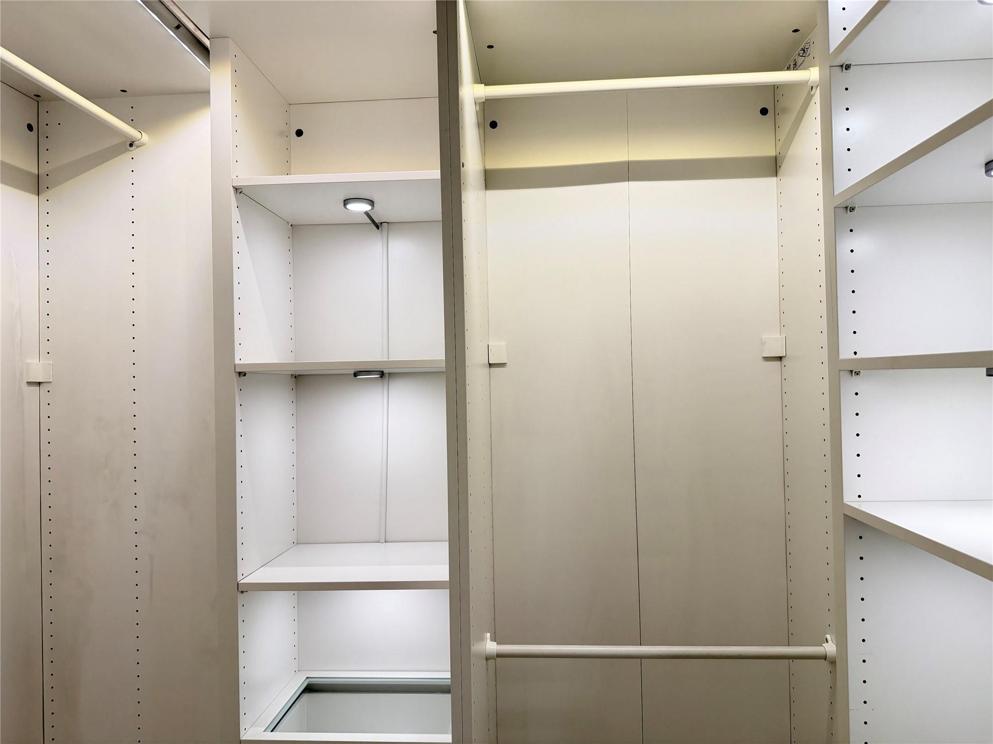 13501 Metric Blvd #45 Property Photo 19