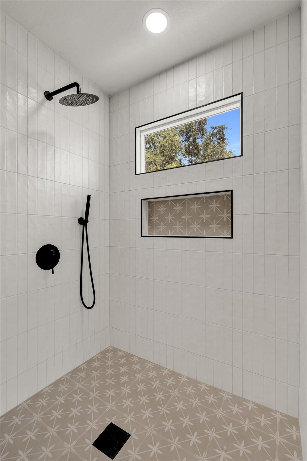 13916 Maricella Ln Property Photo 28