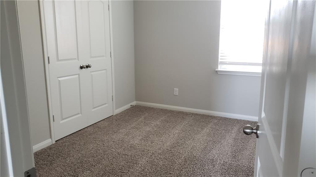 101 Declaration Ln Property Photo 9