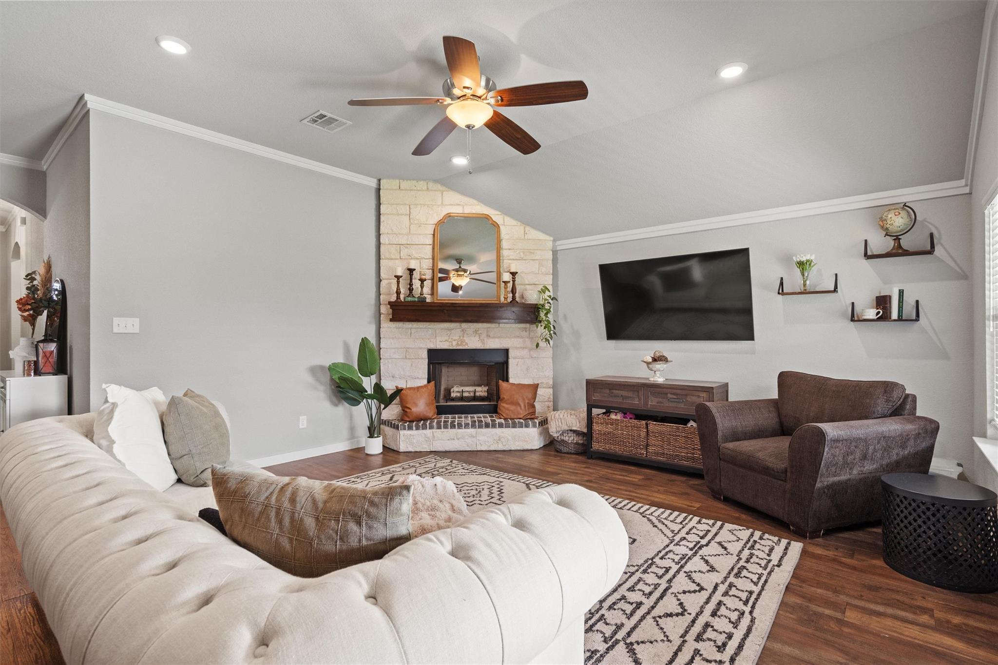 2513 Turtle Dove Dr Property Photo 14