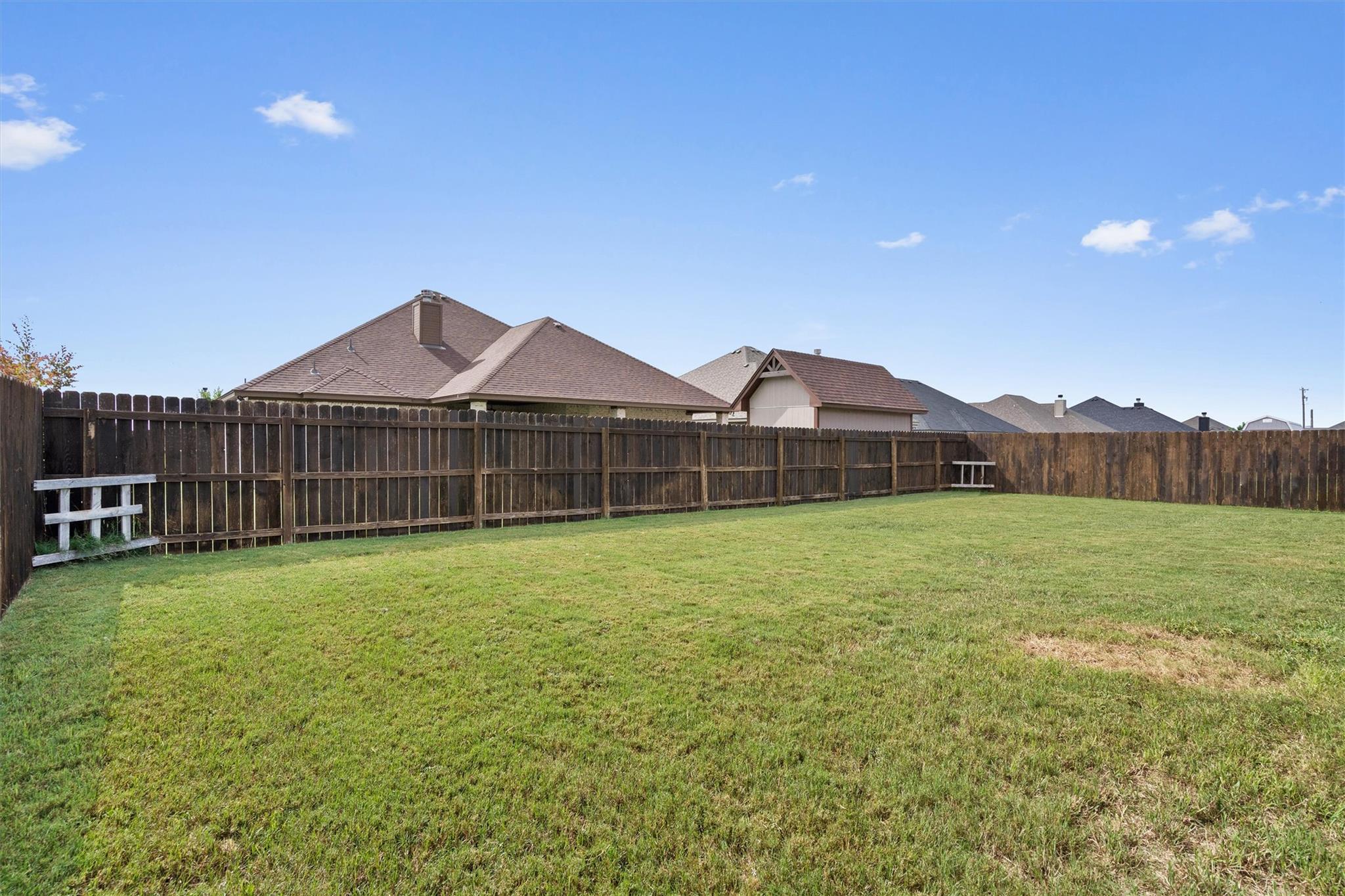 2513 Turtle Dove Dr Property Photo 32