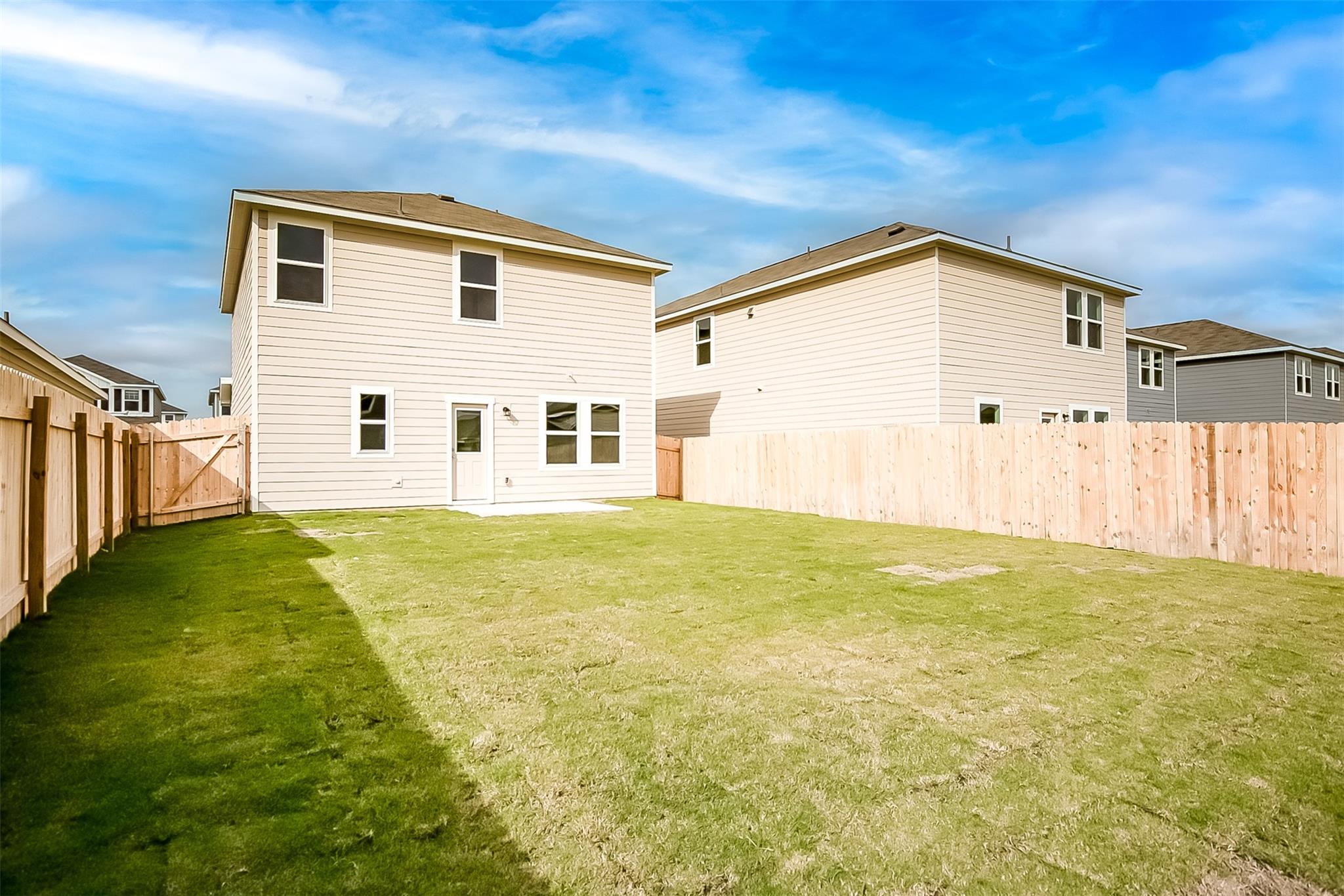 110 Blackbear Dr Property Photo 25