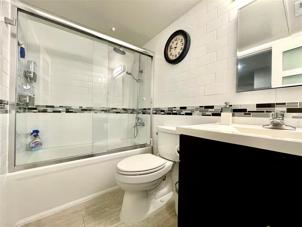 3110 Red River St #d-107 Property Photo 10