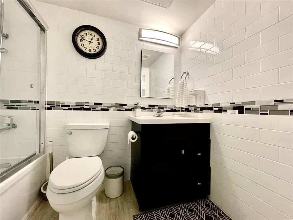 3110 Red River St #d-107 Property Photo 15