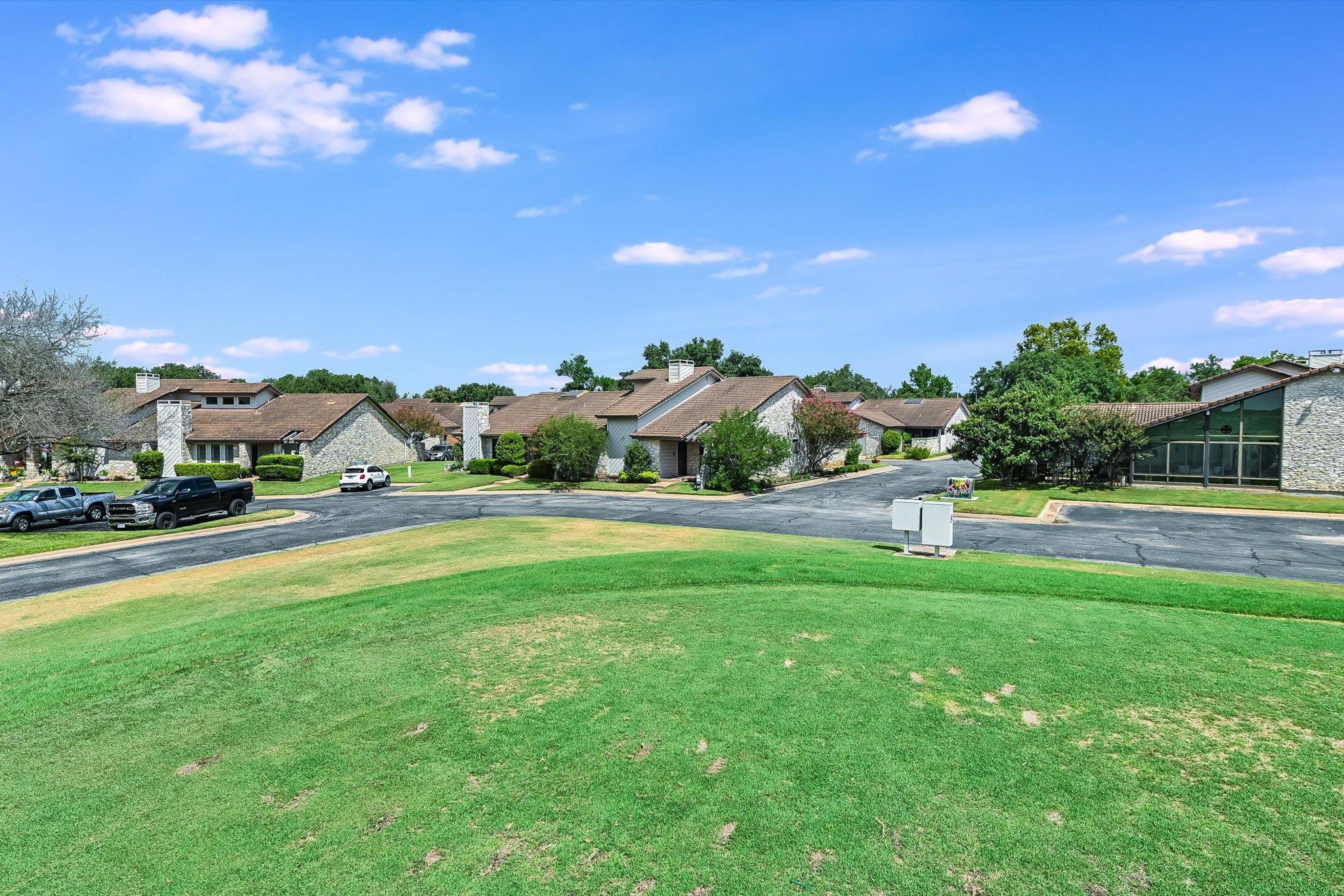 11125 Pinehurst Dr #c Property Photo 26