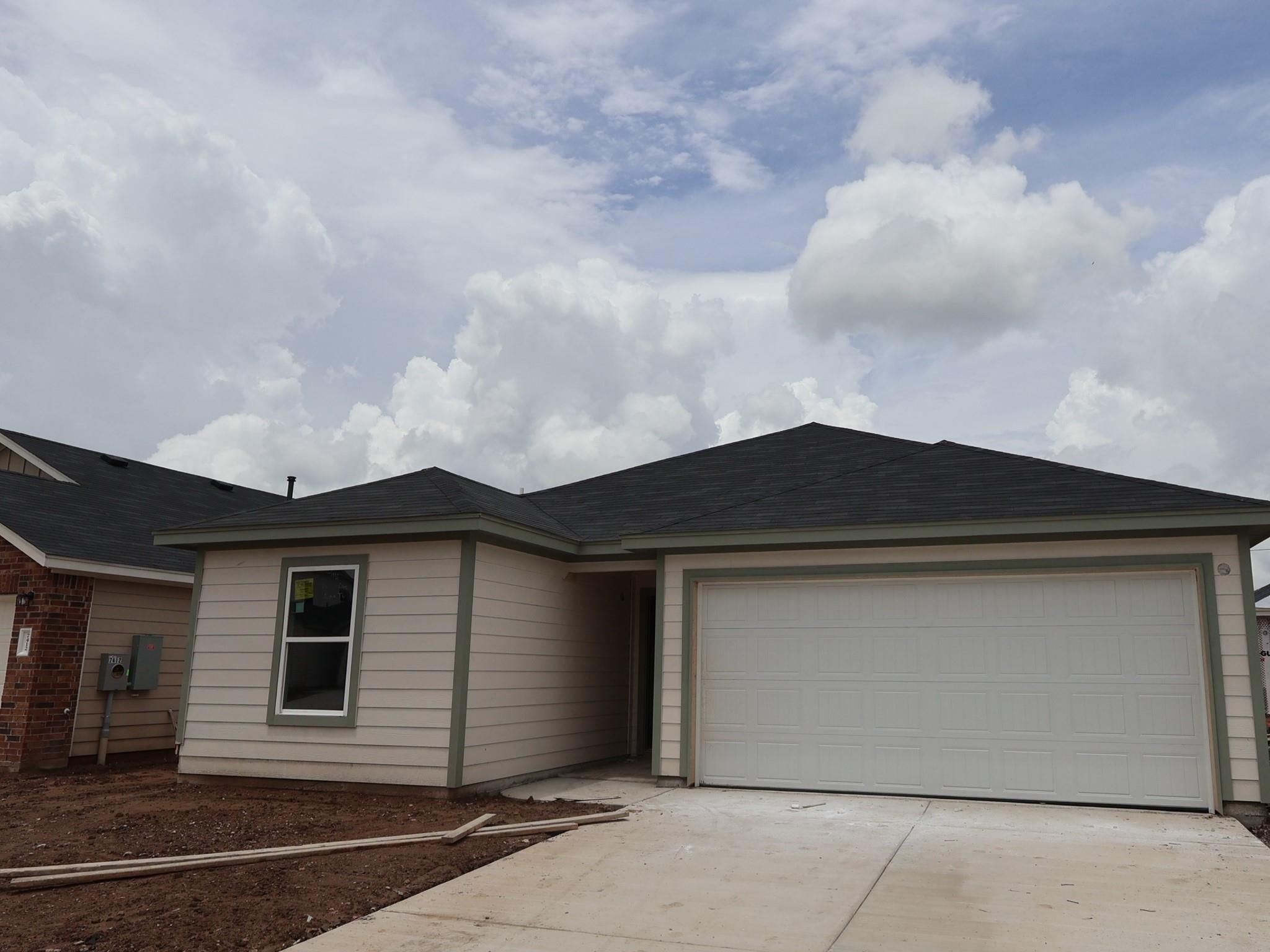 7416 Pullman Cv Property Photo 2