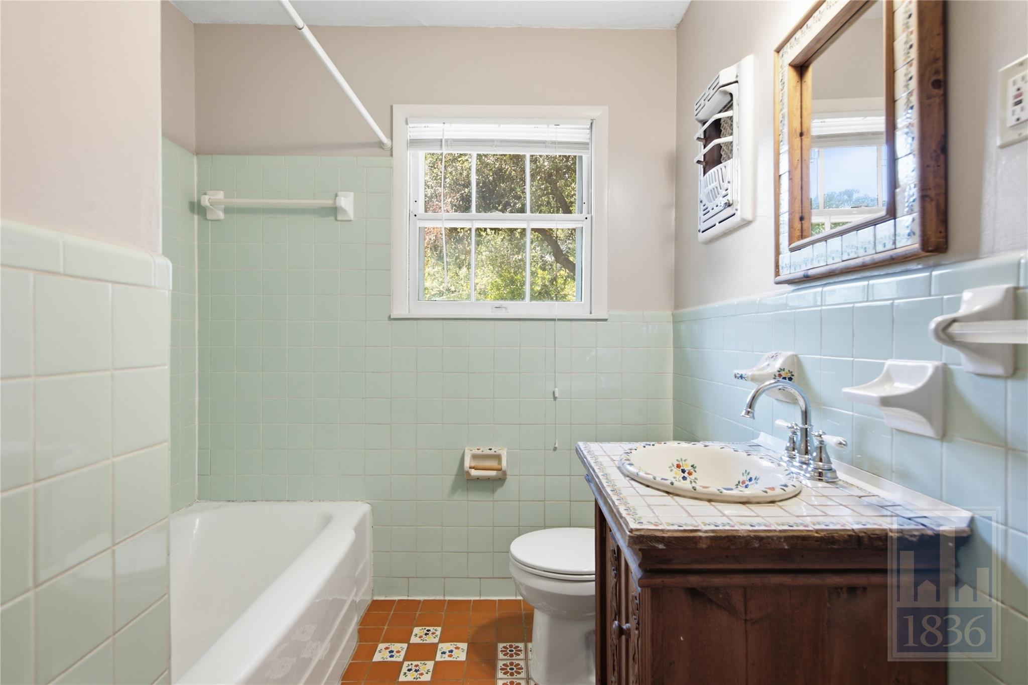 7604 Delafield Ln Property Photo 14