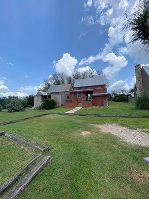 114 Topspin Dr Property Photo 1
