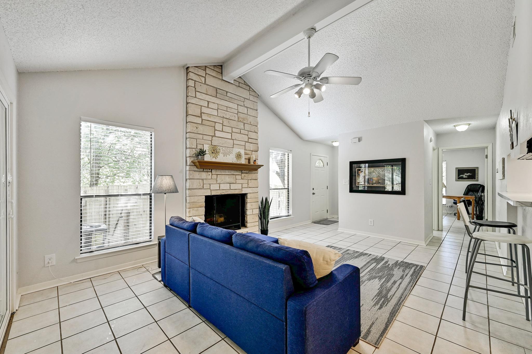 275 Mooring Cir #b Property Photo 7