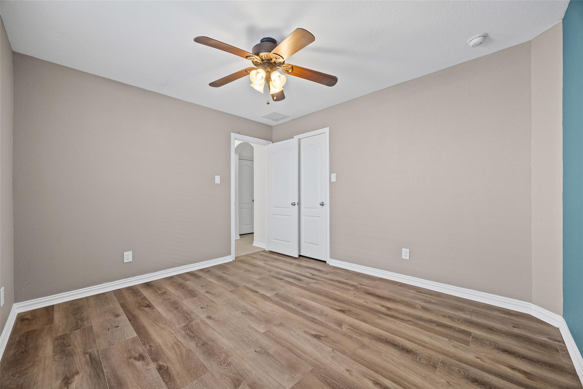 229 Wicker Park Way Property Photo 7