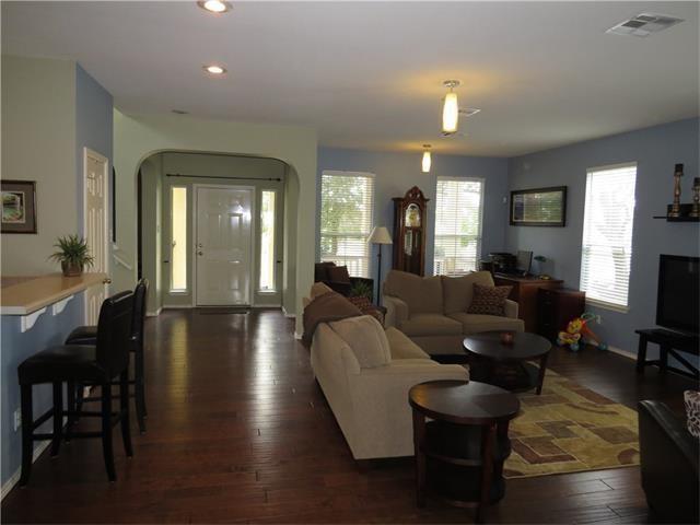 1024 Peyton Pl Property Photo 3