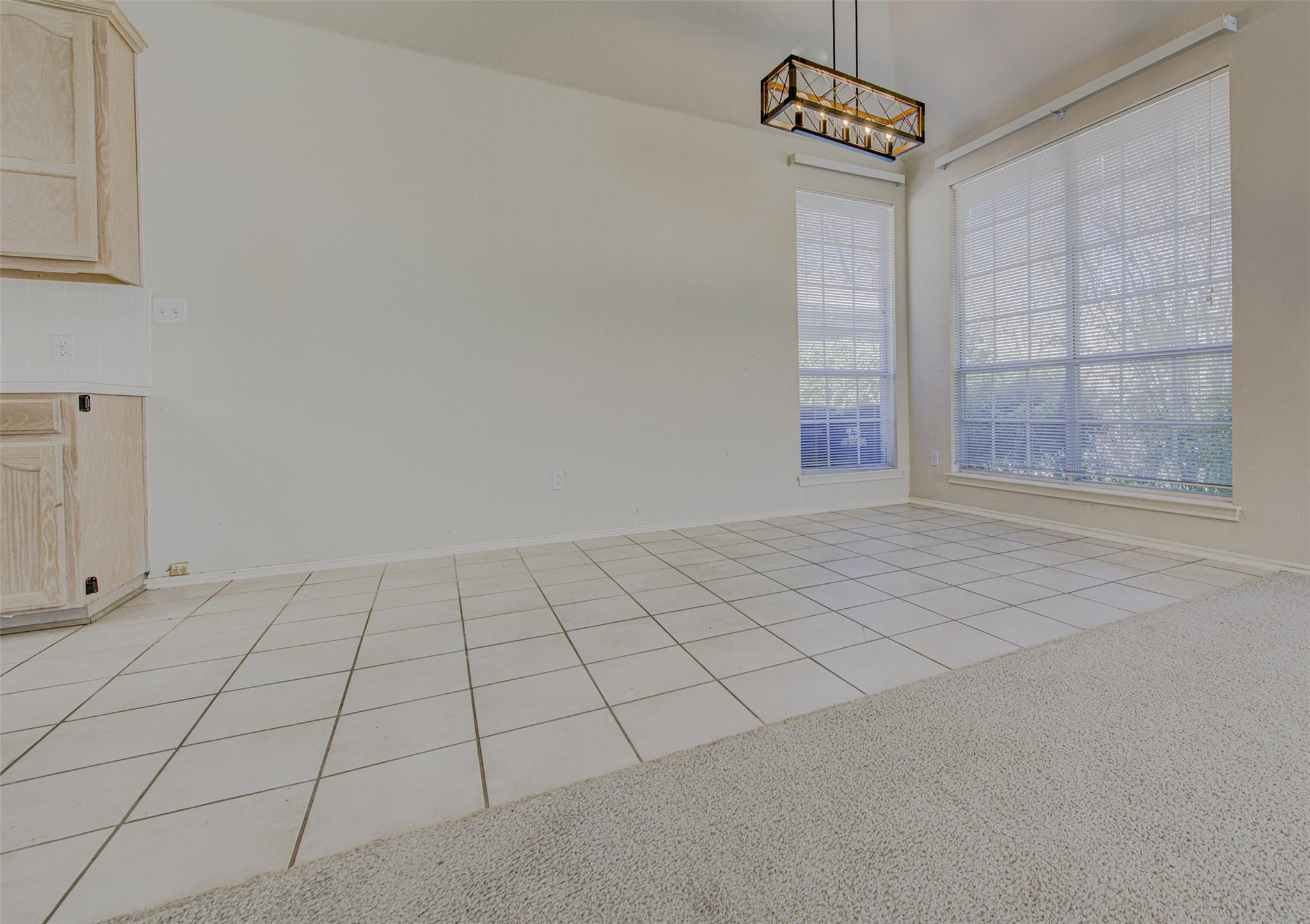 30011 Oakland Hills Dr Property Photo 11