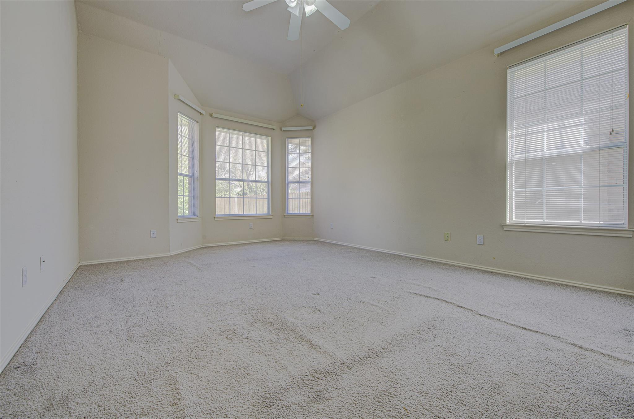 30011 Oakland Hills Dr Property Photo 20