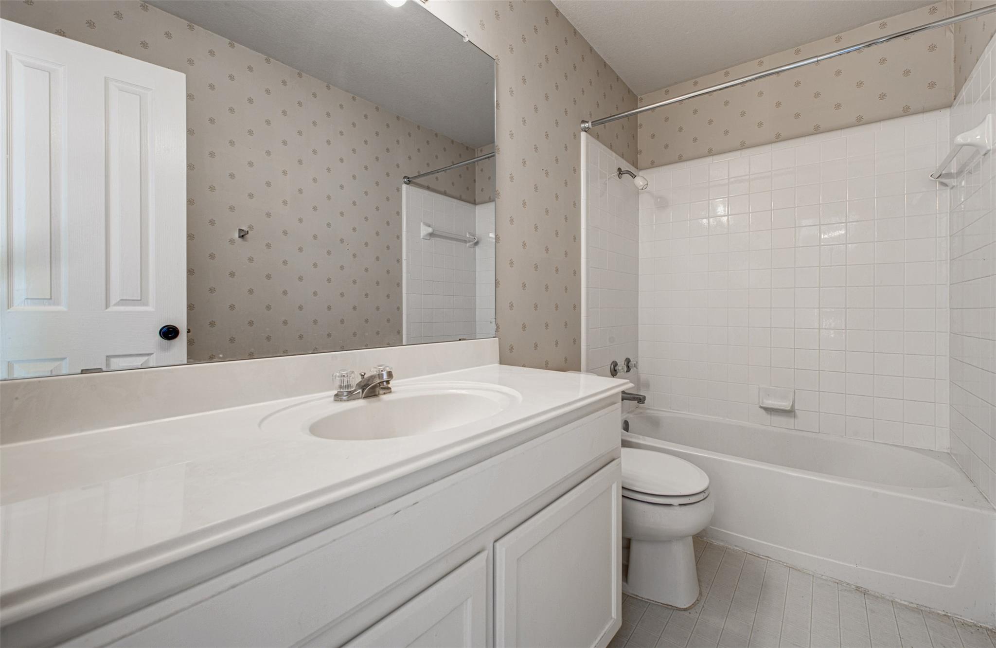 30011 Oakland Hills Dr Property Photo 28