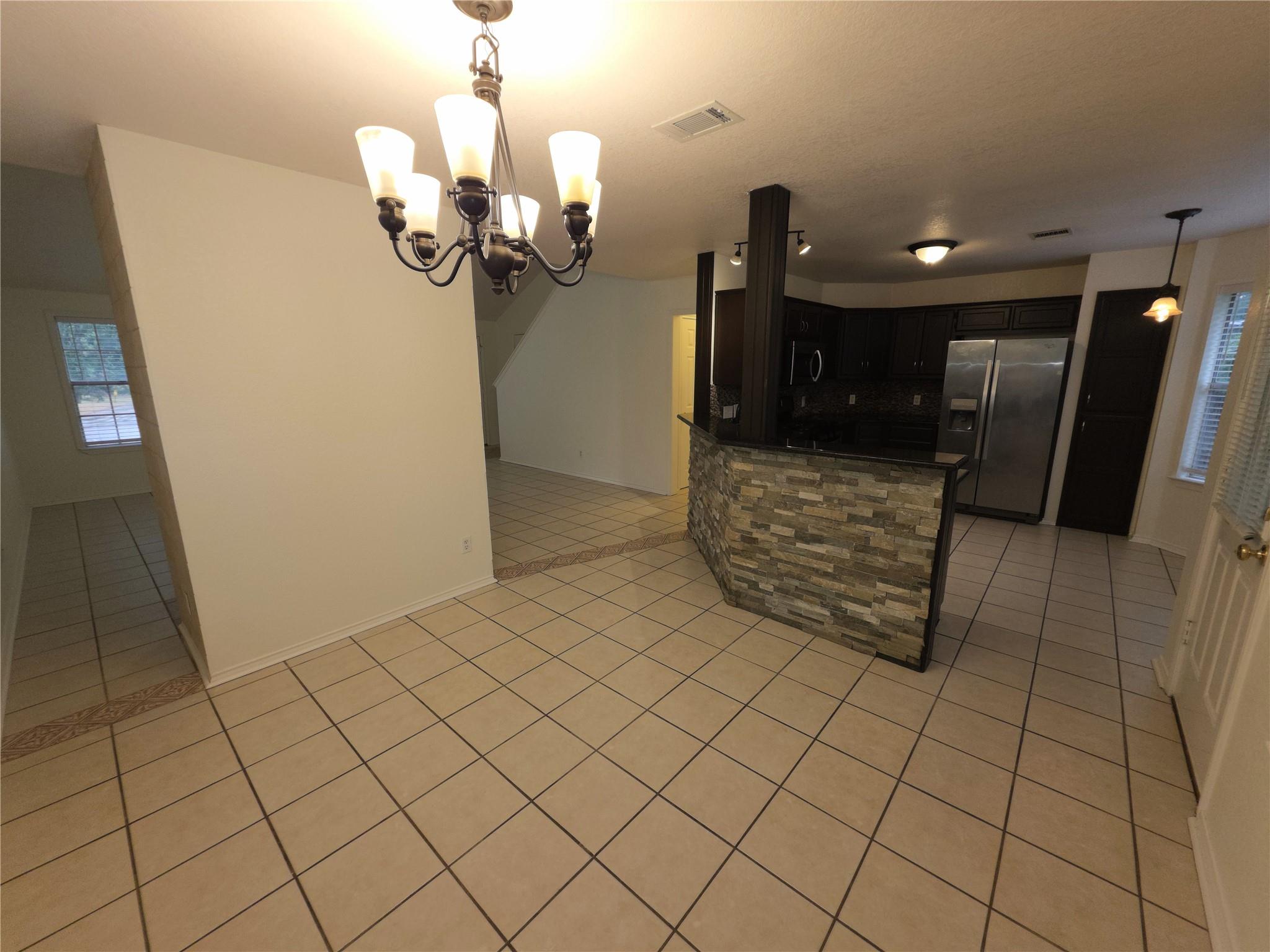 1600 Hollow Tree Blvd Property Photo 5