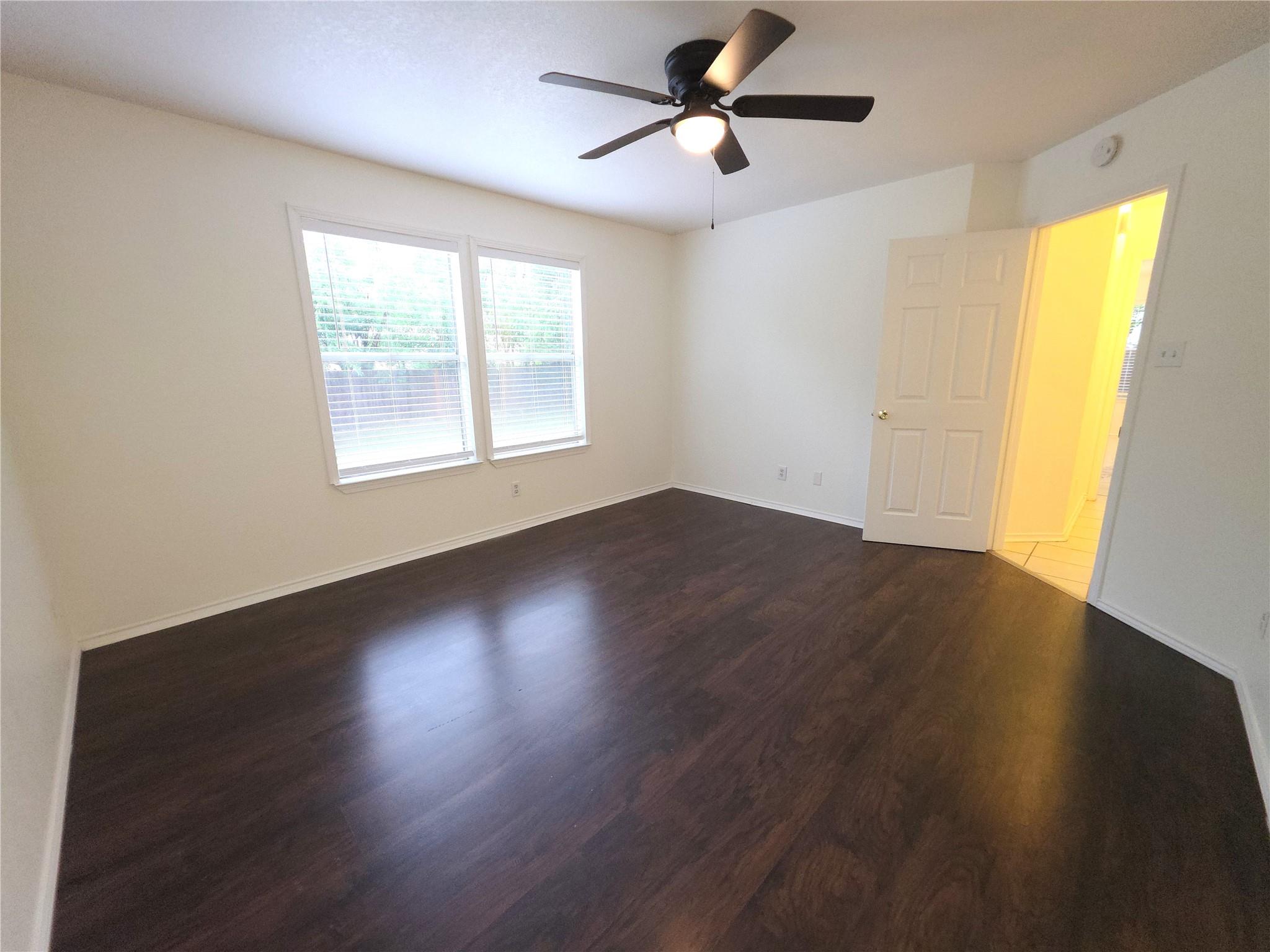 1600 Hollow Tree Blvd Property Photo 16
