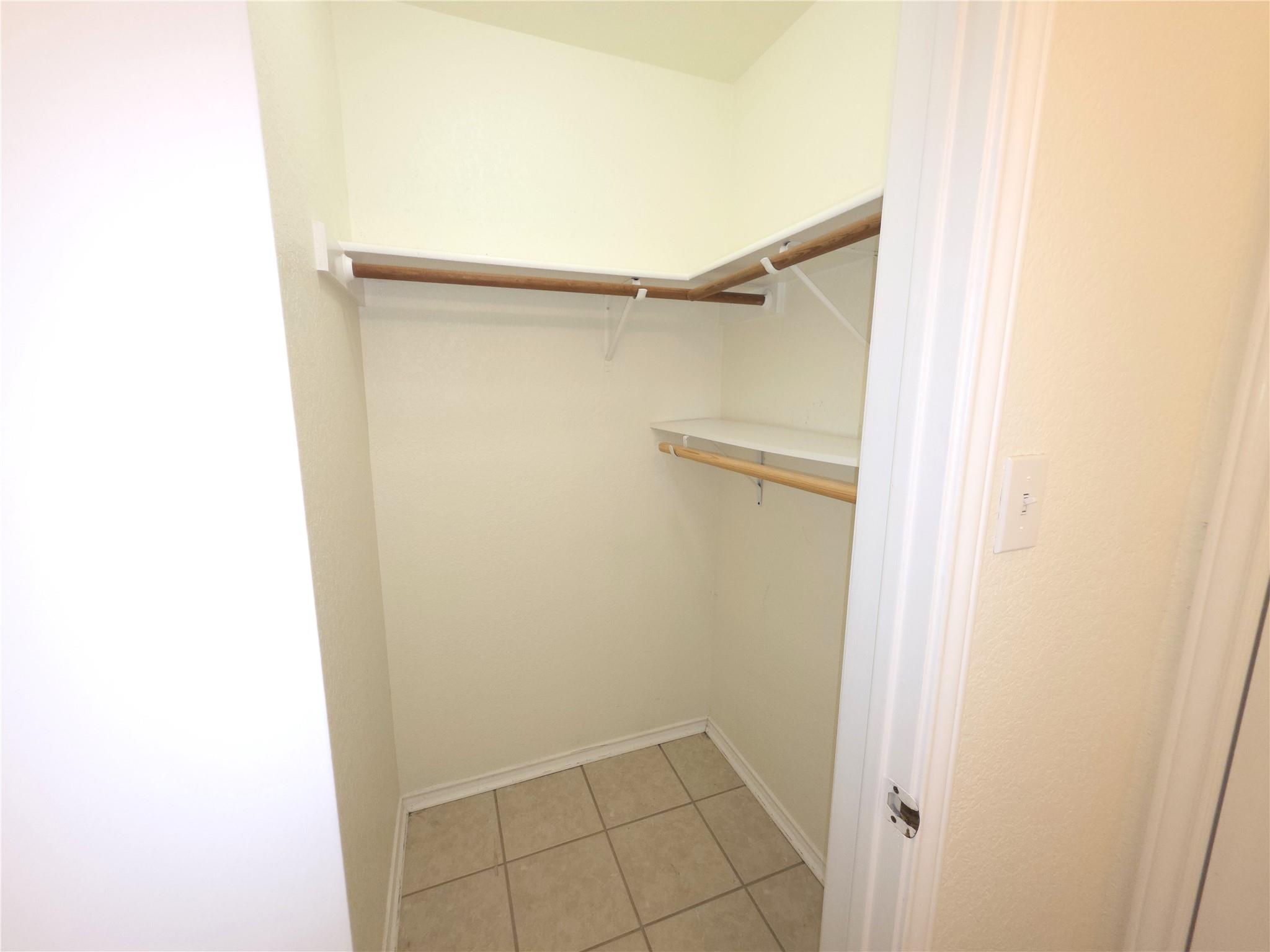 1600 Hollow Tree Blvd Property Photo 21