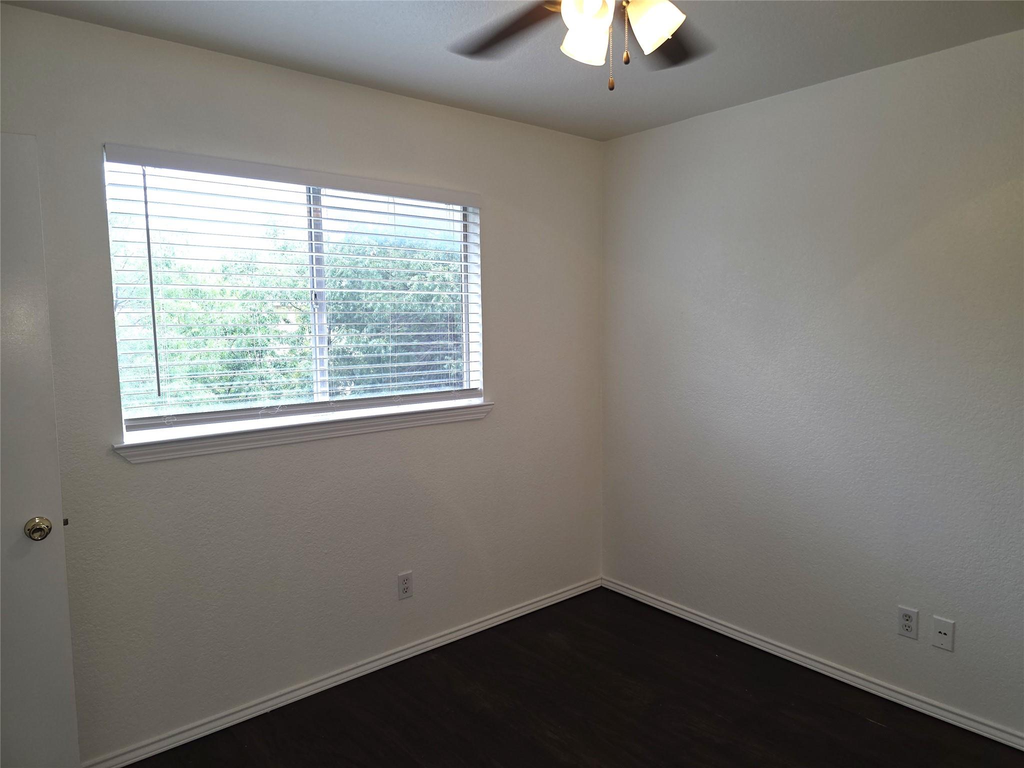 1600 Hollow Tree Blvd Property Photo 26
