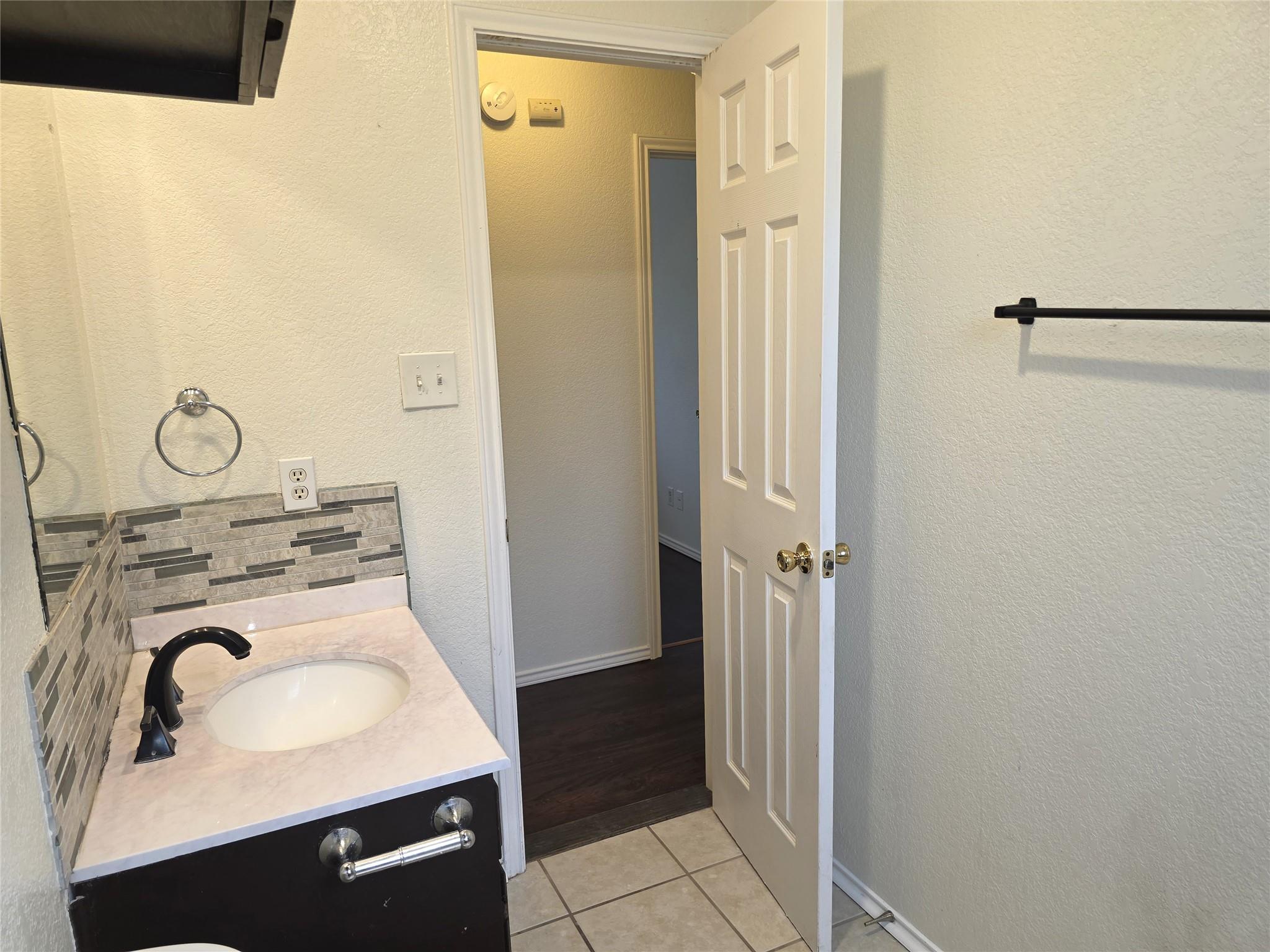 1600 Hollow Tree Blvd Property Photo 30