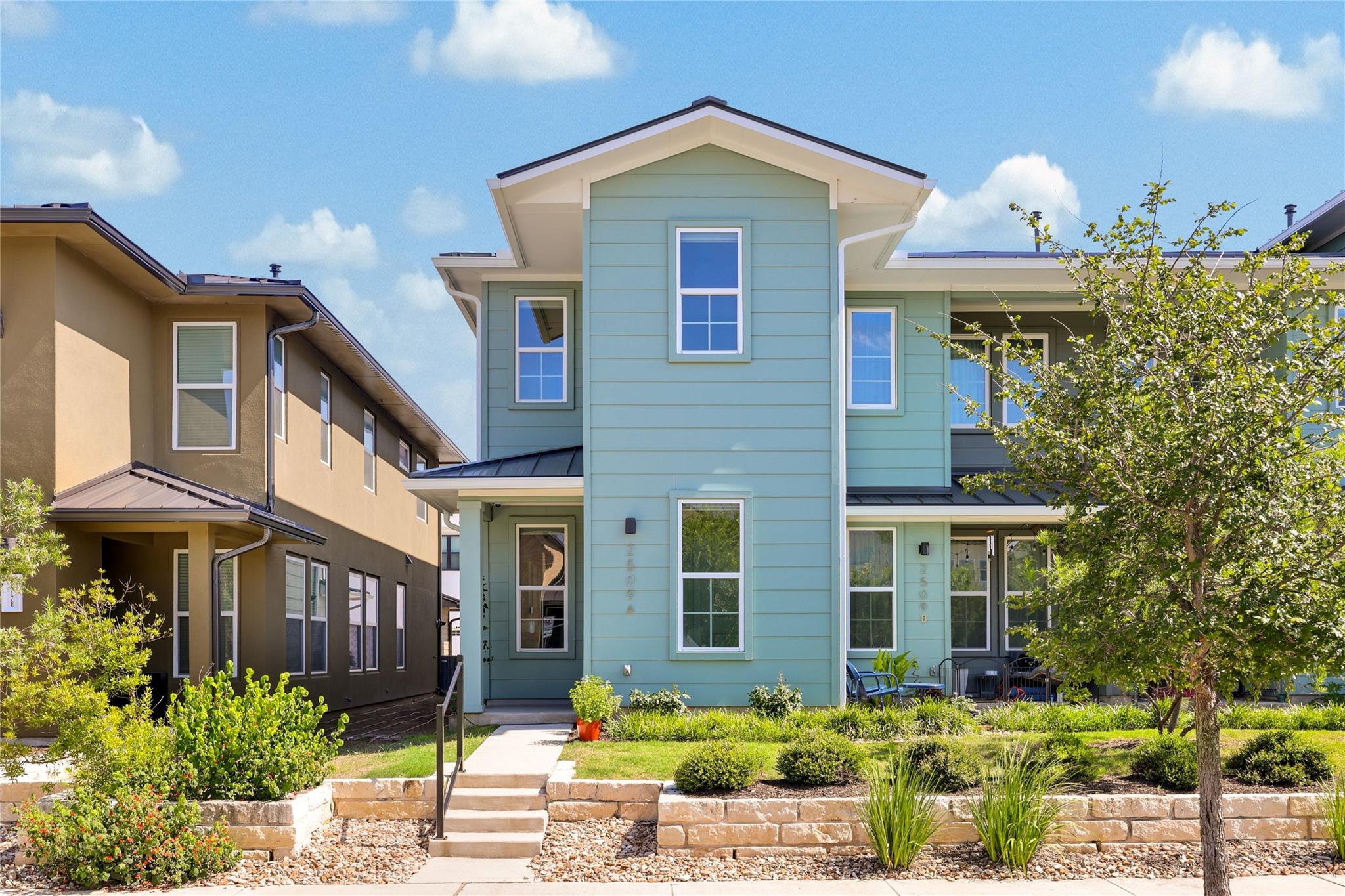 2509 Simond Ave #A1 Property Photo 1