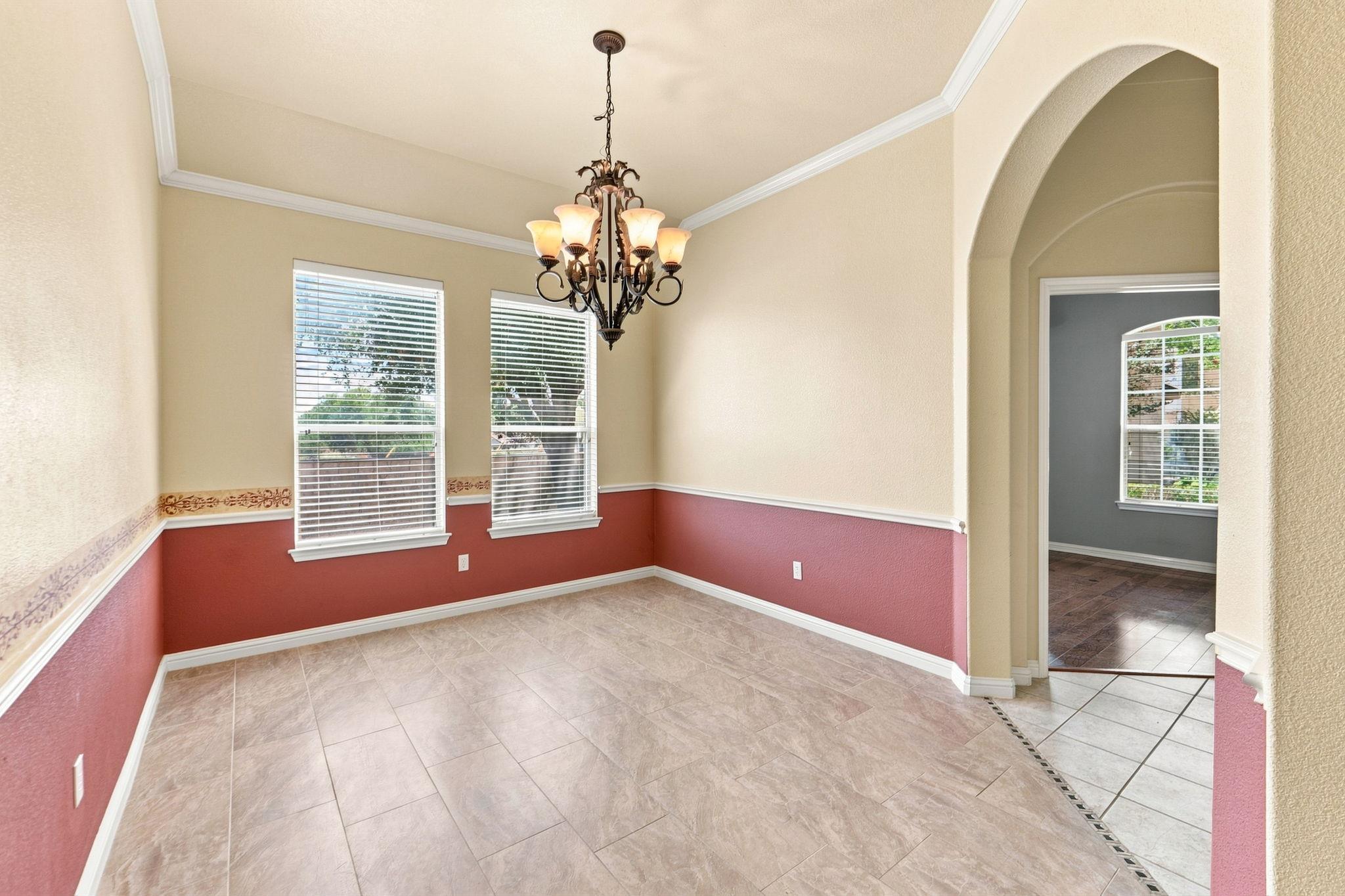 2909 Arbor Ct Property Photo 7