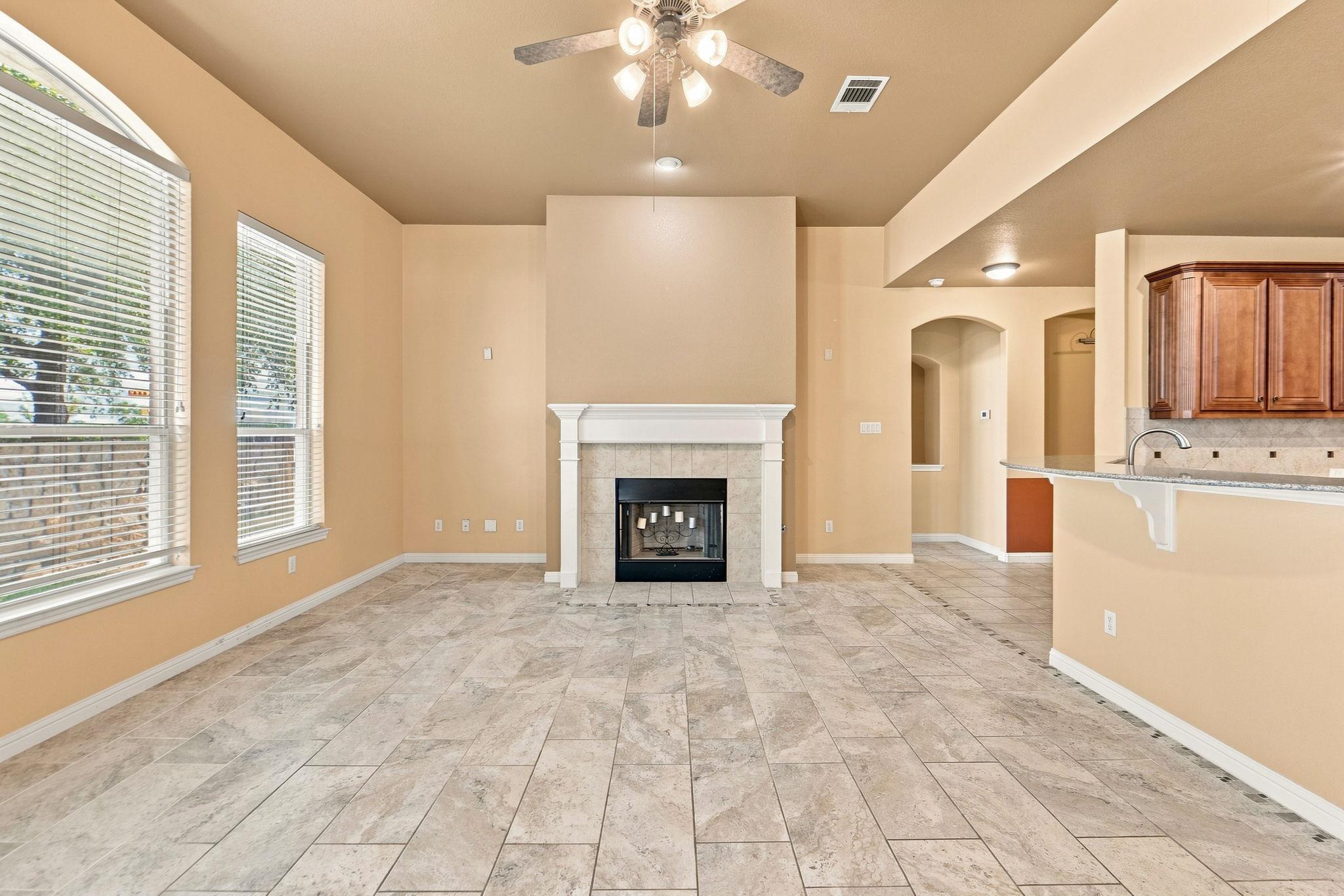 2909 Arbor Ct Property Photo 15
