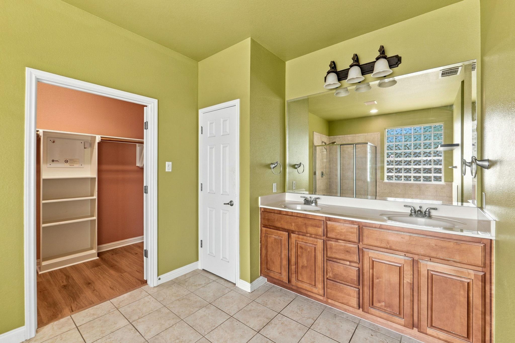 2909 Arbor Ct Property Photo 22