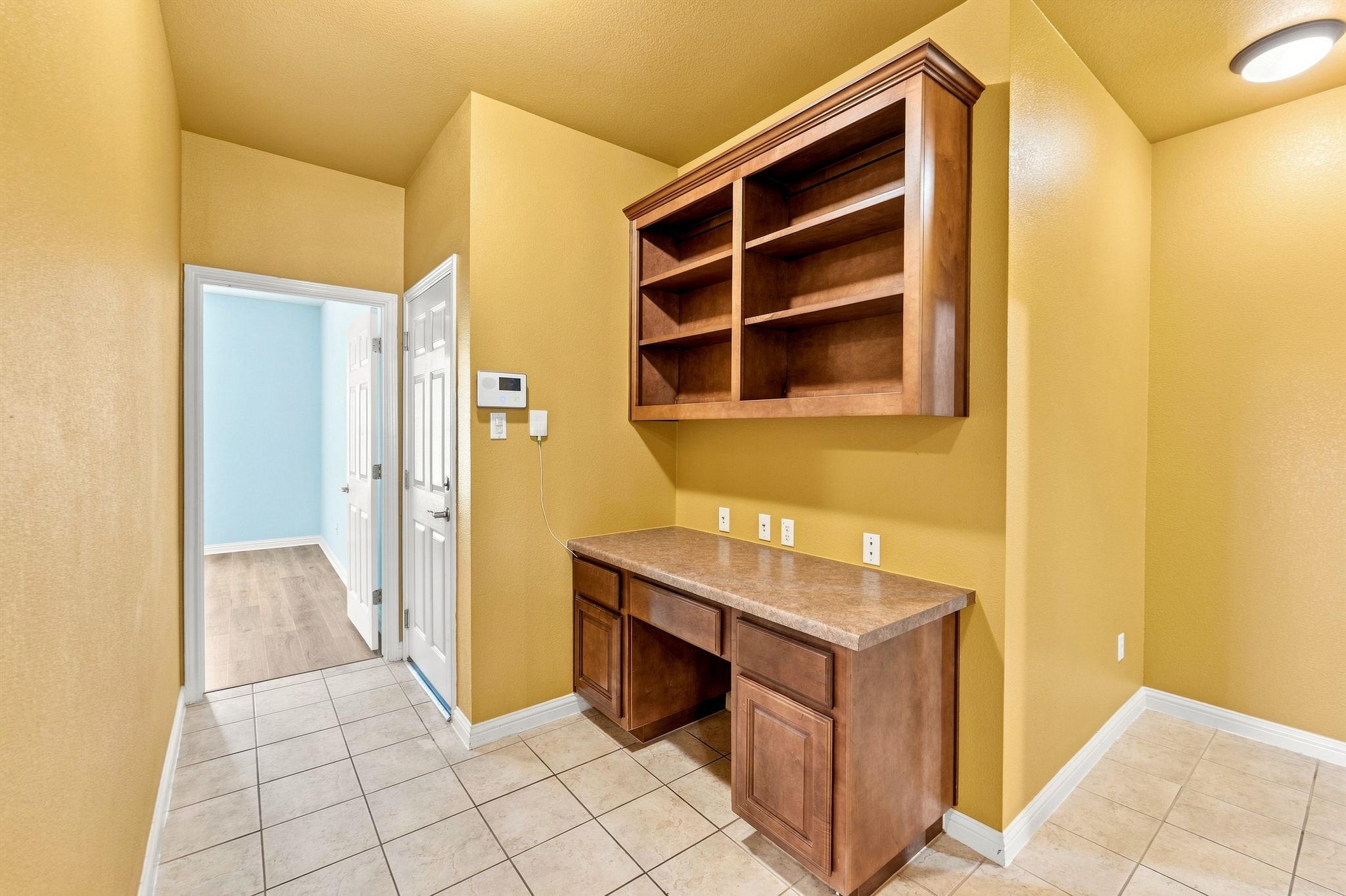 2909 Arbor Ct Property Photo 27