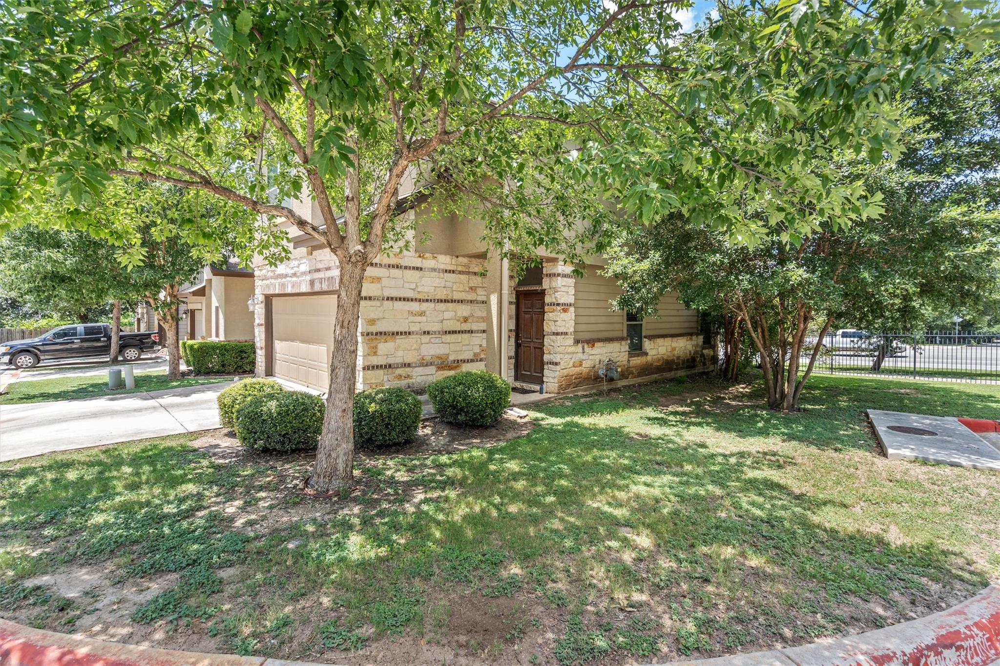 2001 Faro Dr #50 Property Photo 3