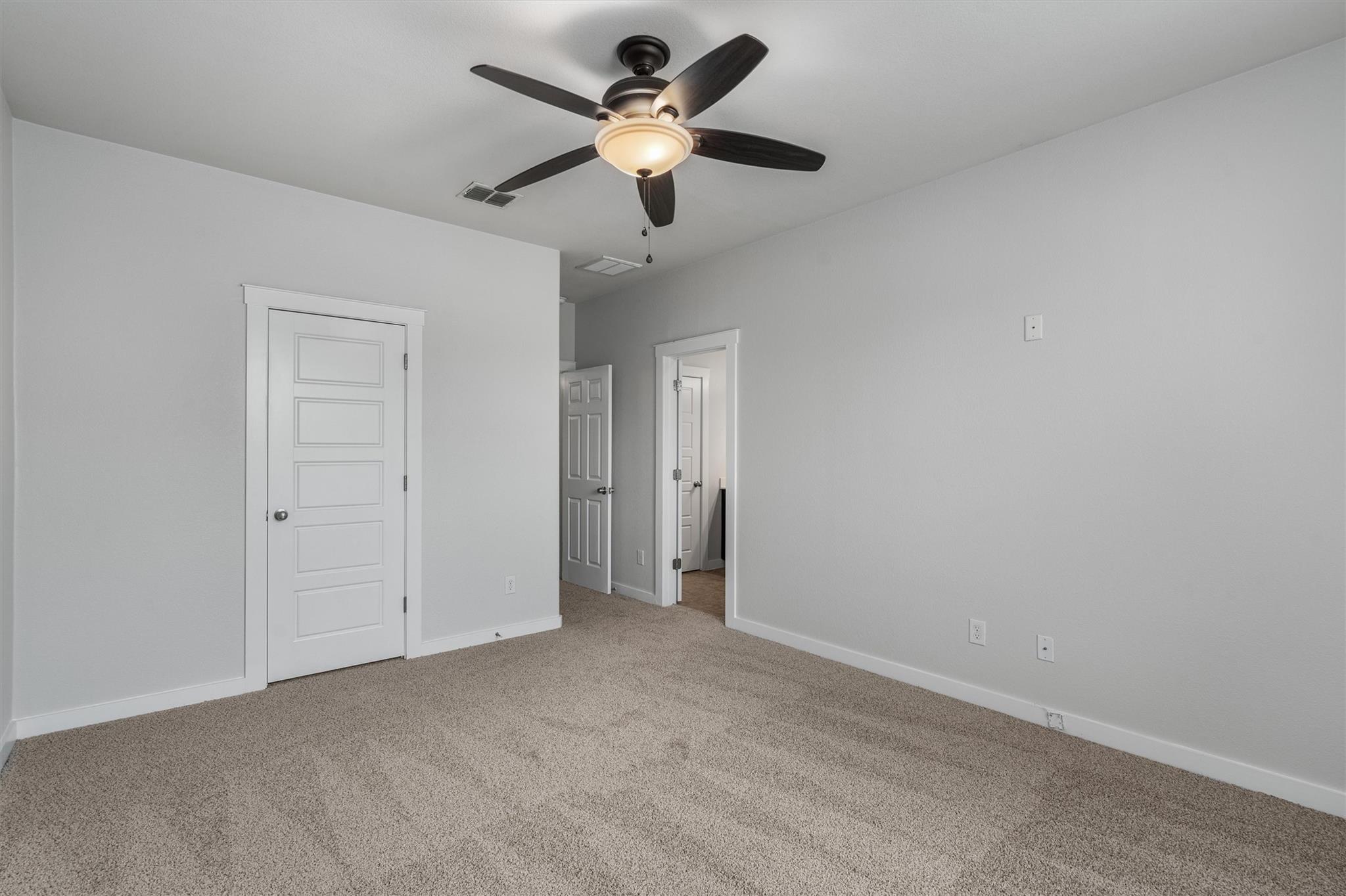 2001 Faro Dr #50 Property Photo 16