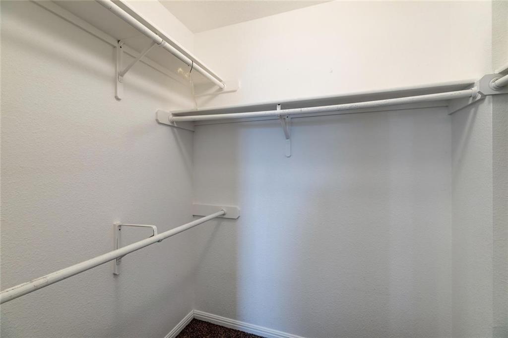 16712 Hamilton Point Cir Property Photo 33