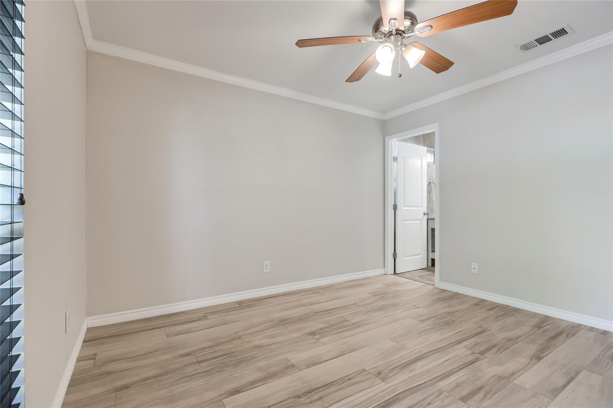 6232 Hillston Dr Property Photo 27