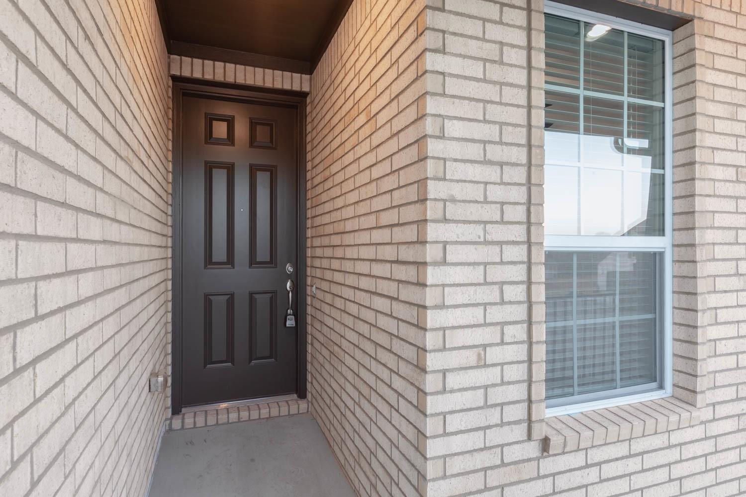 309 Barton Oak Trl Property Photo 2