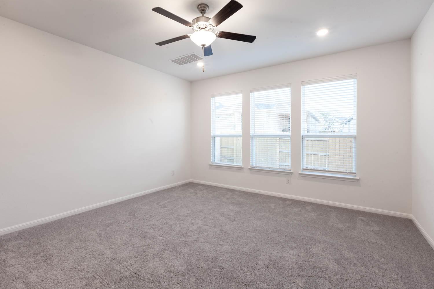 309 Barton Oak Trl Property Photo 10