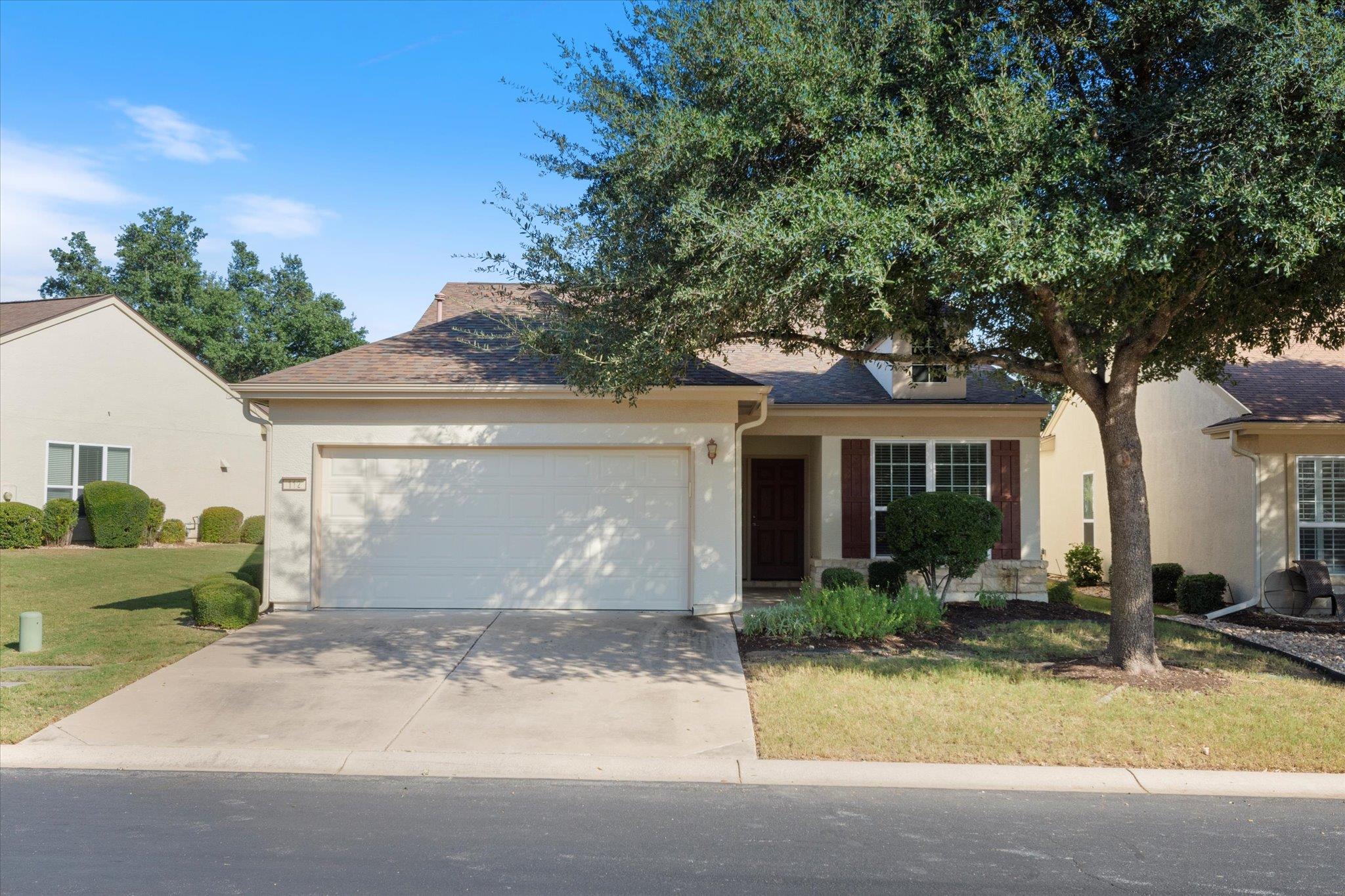 112 Winter Dr Property Photo 1