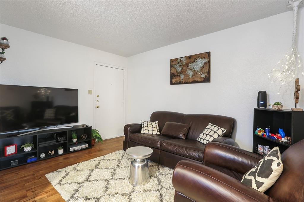 2803 Hemphill Park #b-201 Property Photo 6