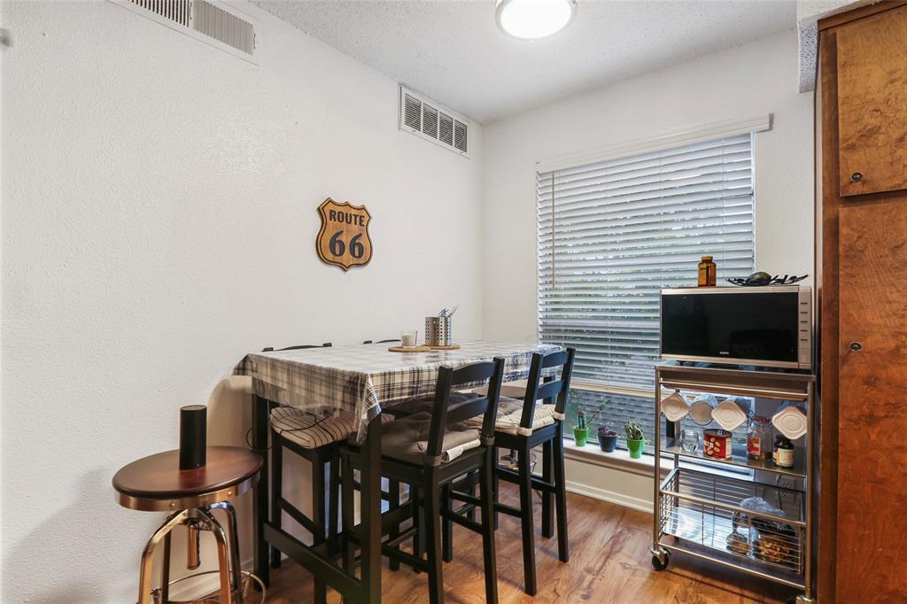 2803 Hemphill Park #b-201 Property Photo 10