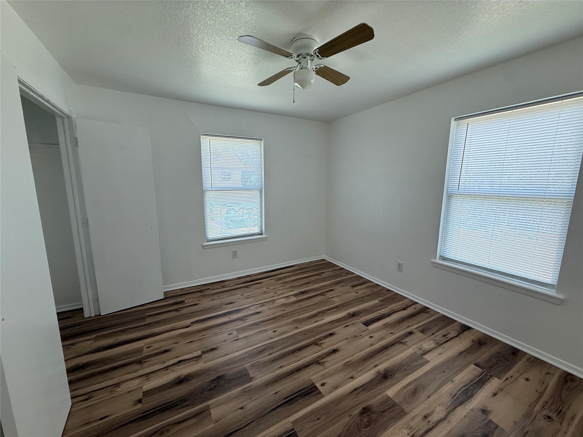 1009 Alex St #a Property Photo 7