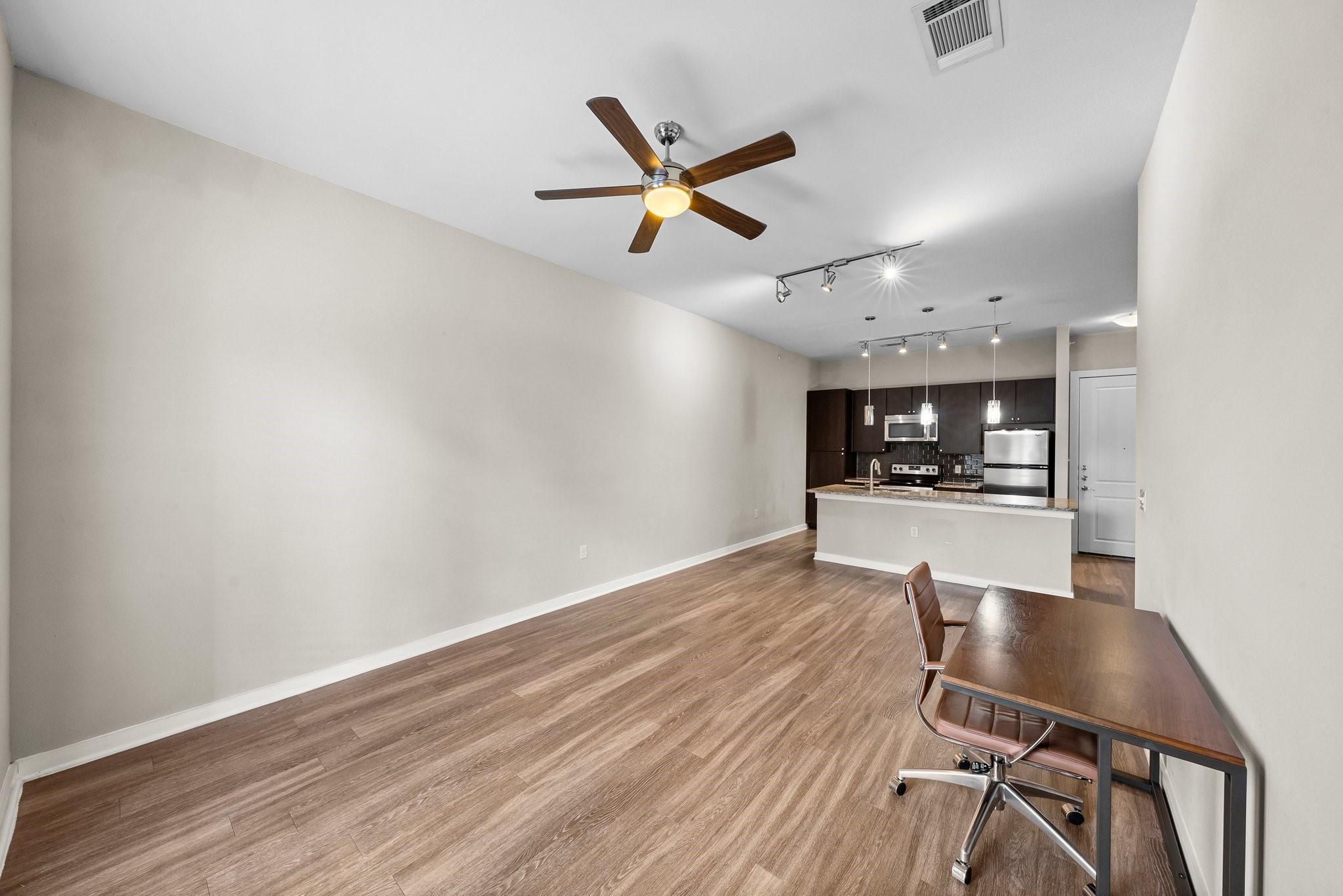 1900 Barton Springs Rd 2046 Property Photo 5