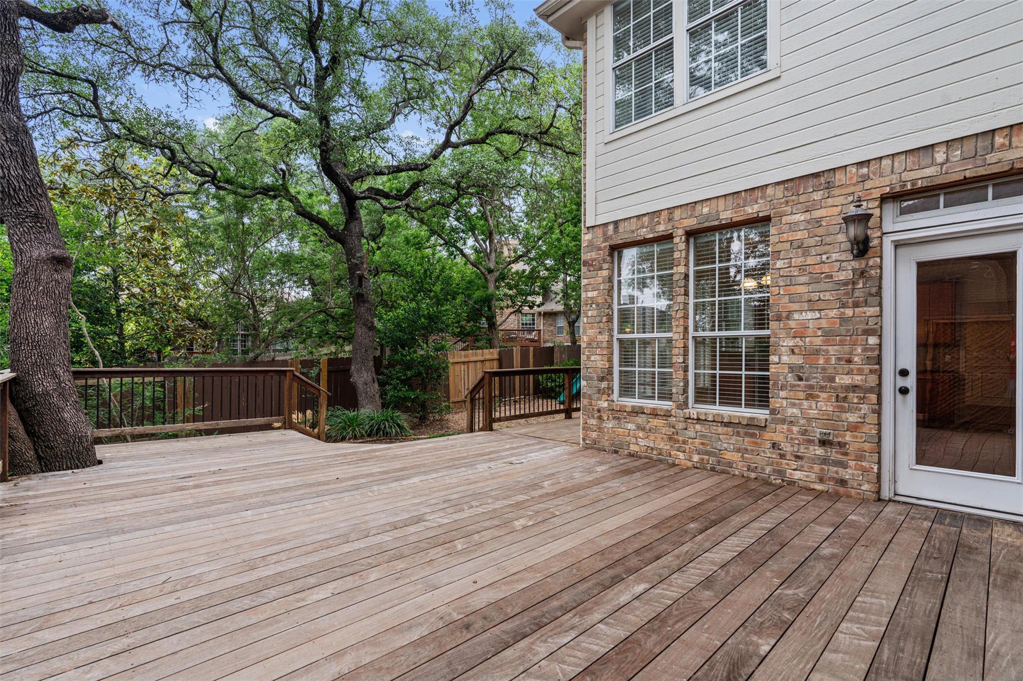 9926 Barbrook Dr Property Photo 32