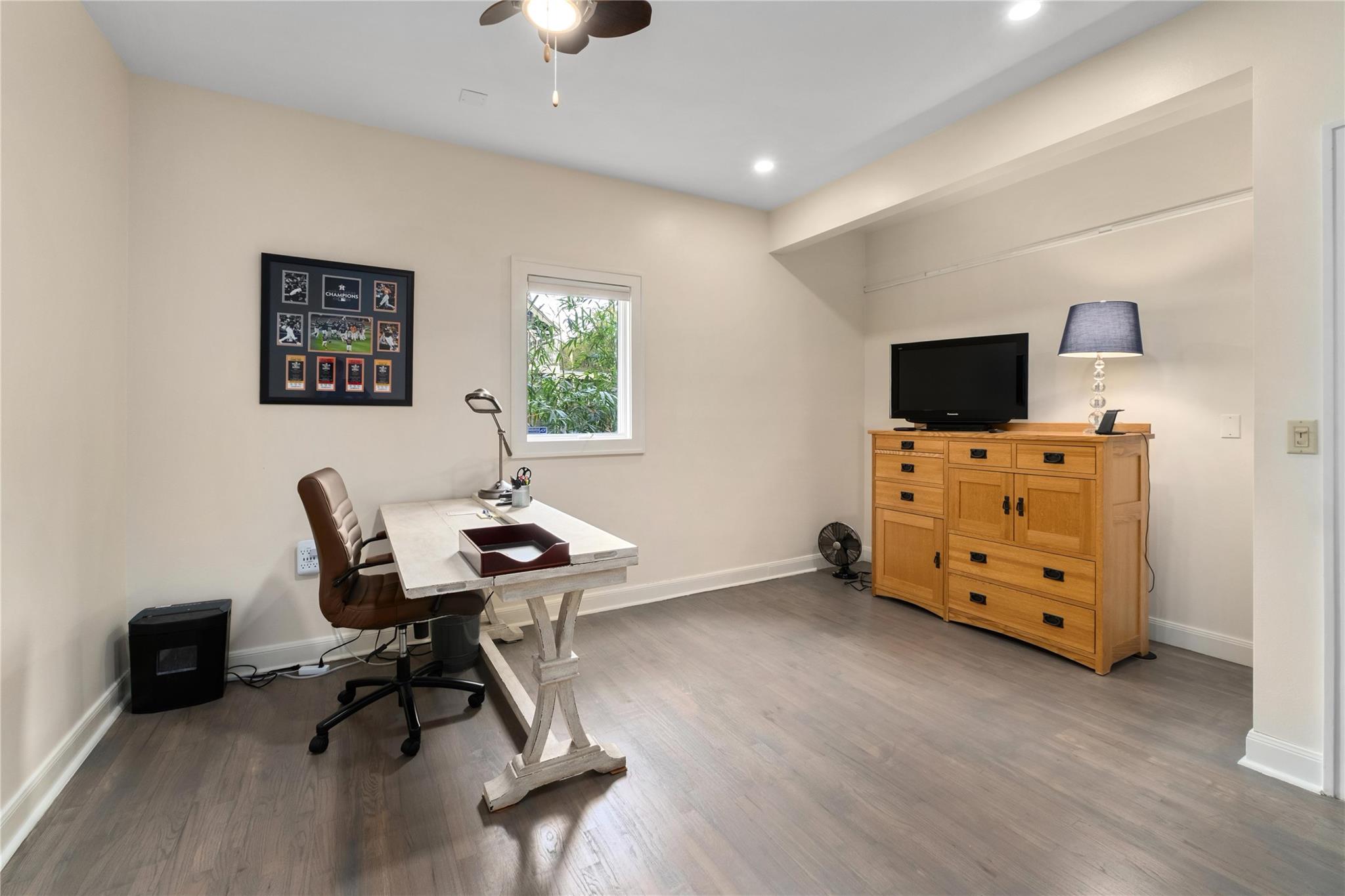 1201 Castle Hill St #105 Property Photo 14